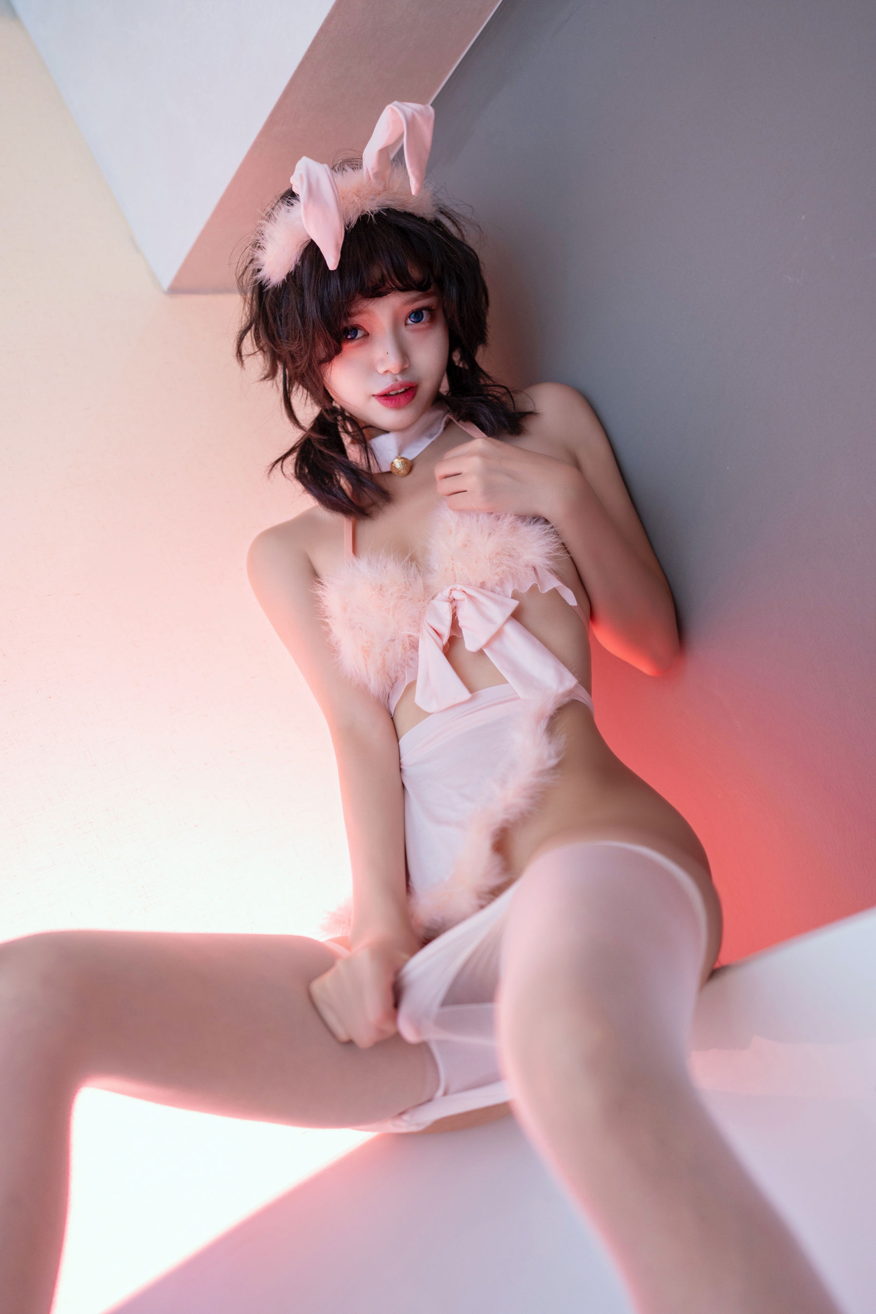 巧巧 - 粉红色的小兔子/(90P)