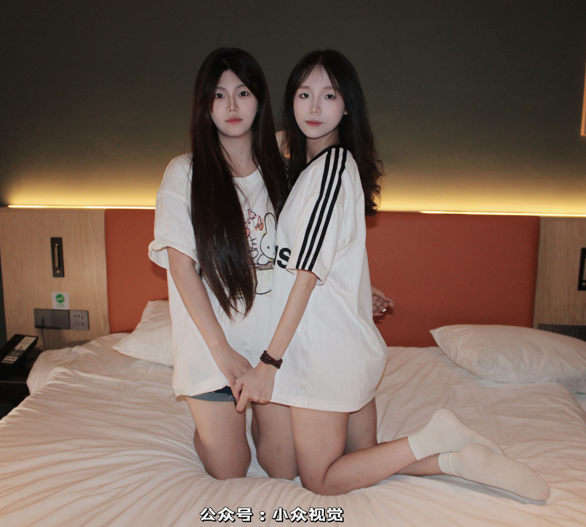 小众视觉 NO.0011 小苹果&芳芳/(130P)