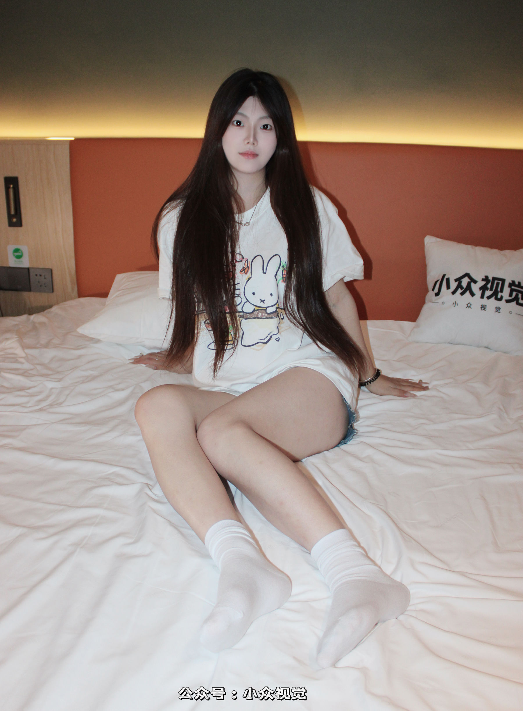 小众视觉 NO.0011 小苹果&芳芳/(130P)