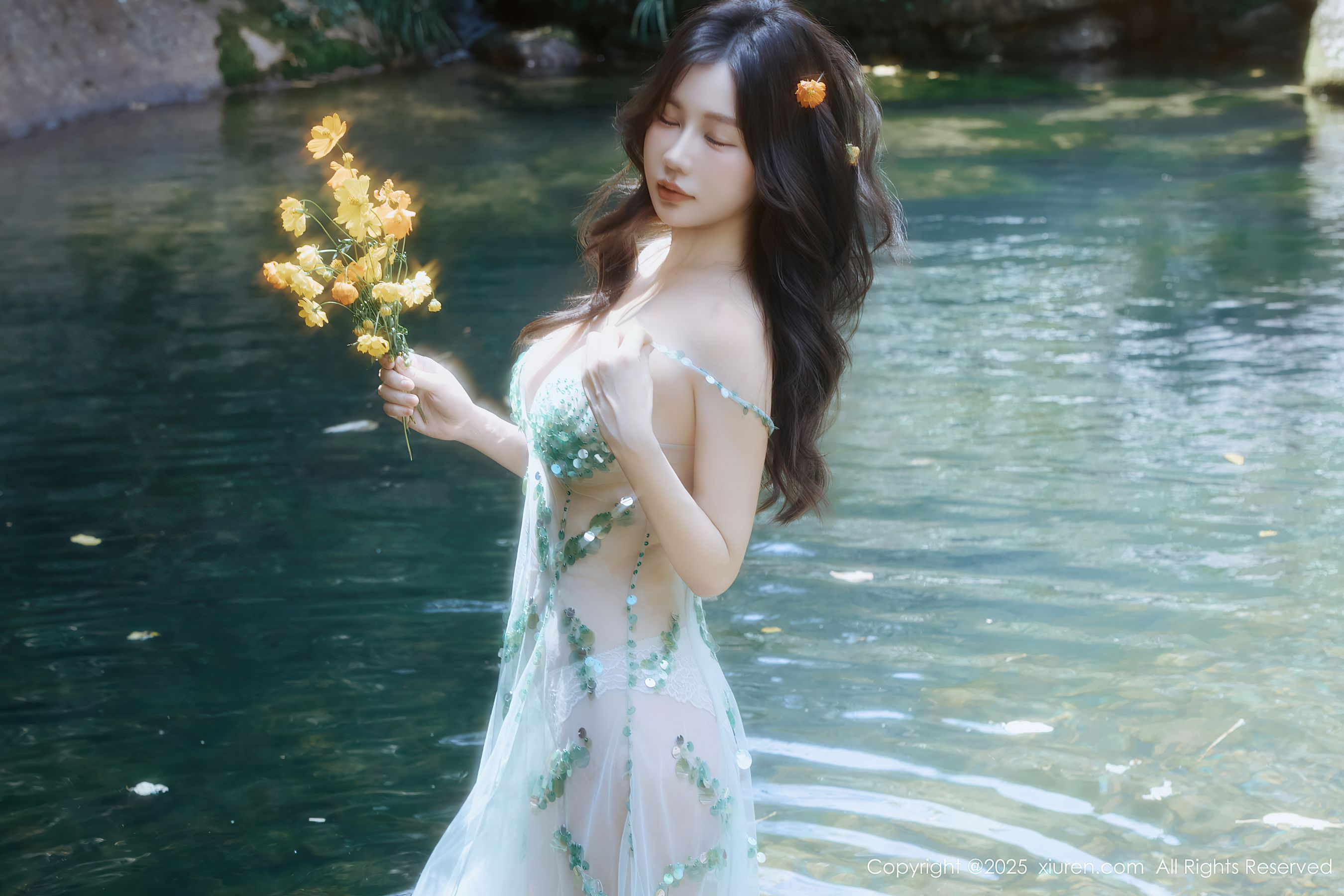 [秀人XiuRen] 2025.09.11 No.10756 尹甜甜sunny/(60P)