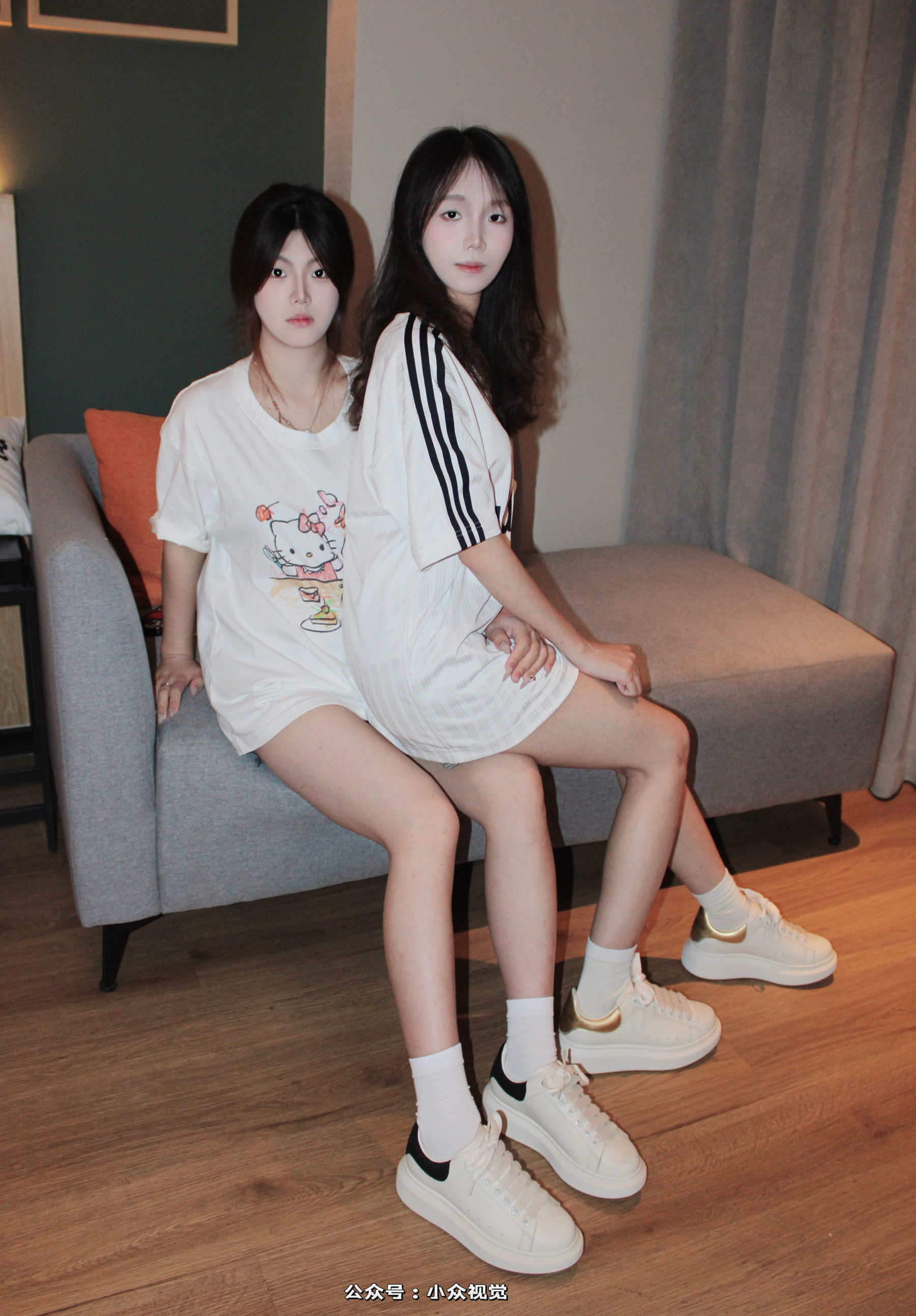 小众视觉 NO.0011 小苹果&芳芳/(130P)