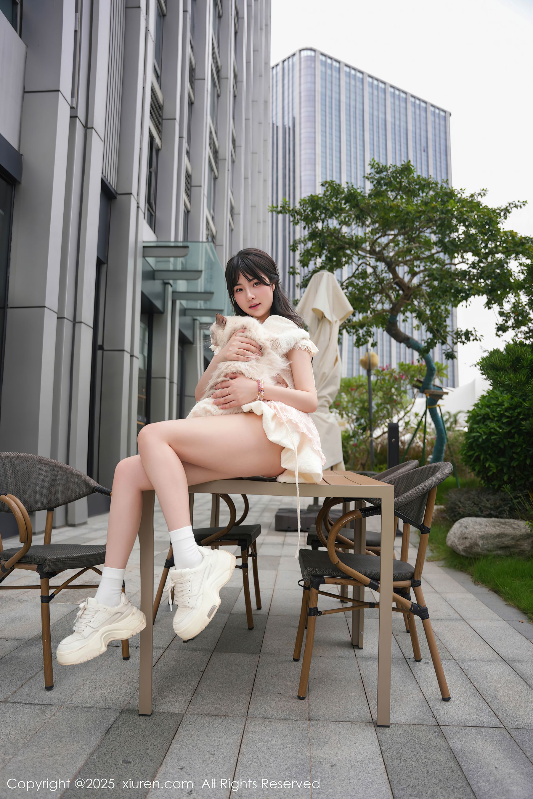 [秀人XiuRen] 2025.09.05 NO.10734 软情/(75P)