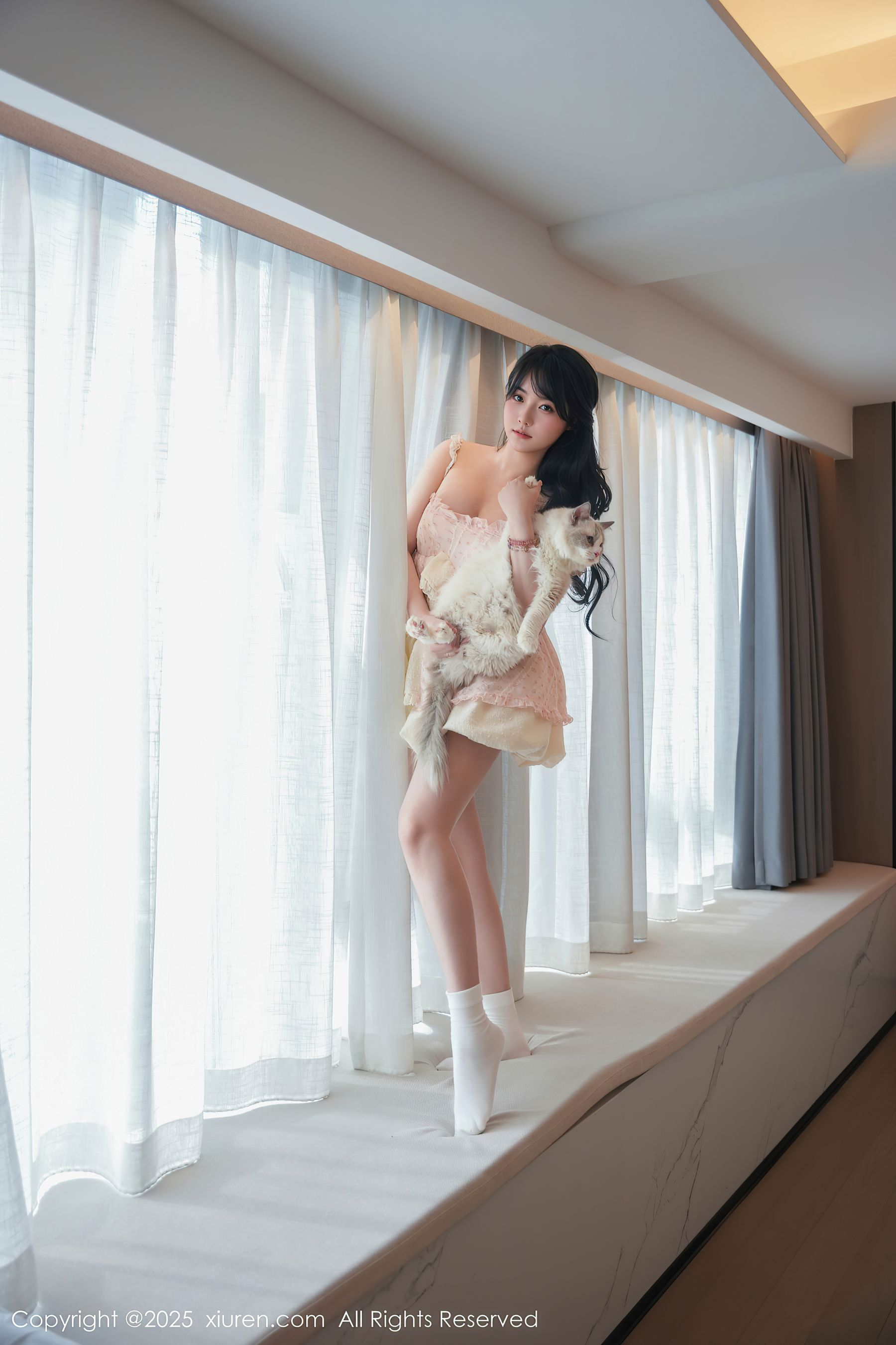 [秀人XiuRen] 2025.09.05 NO.10734 软情/(75P)