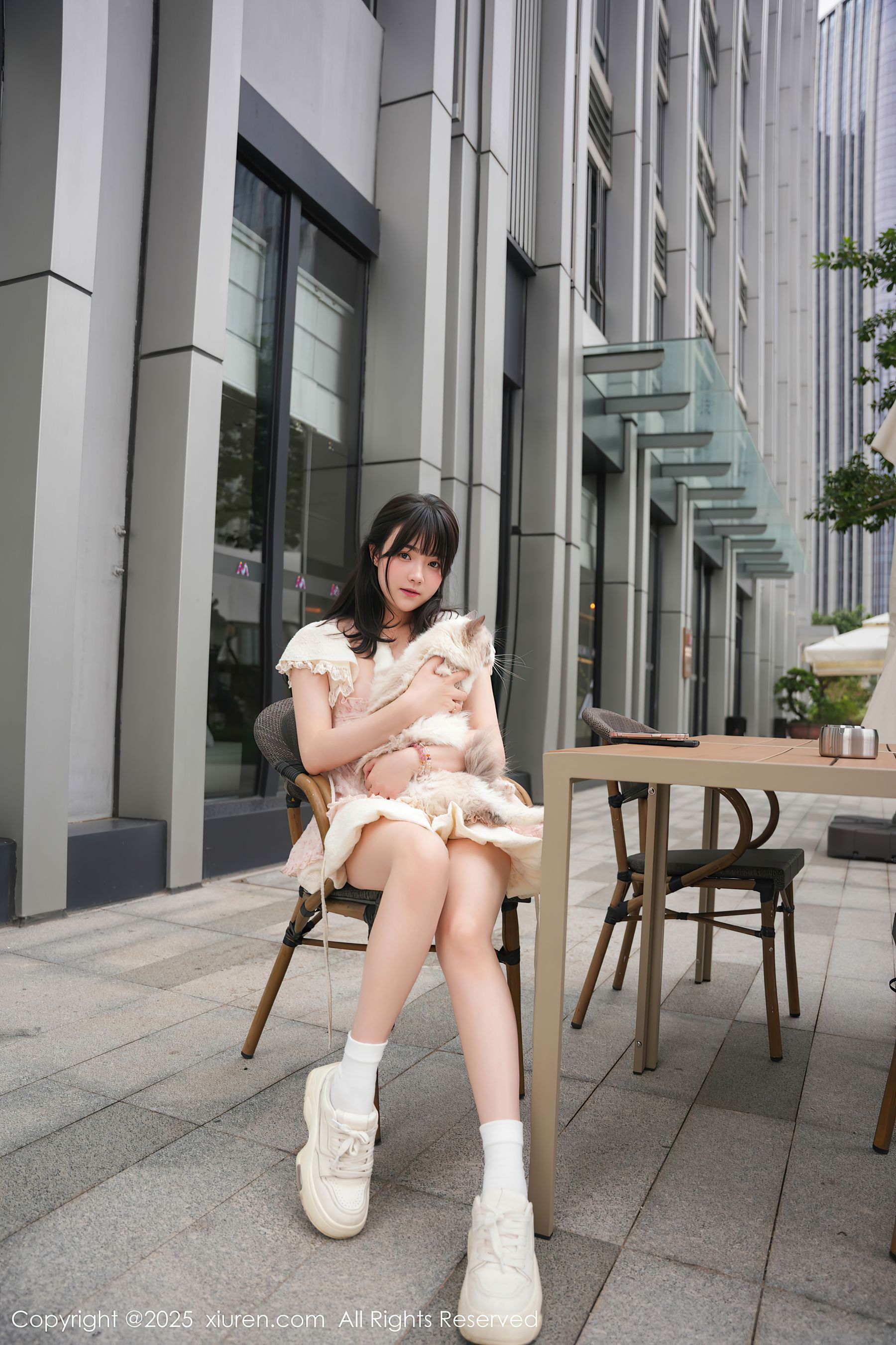 [秀人XiuRen] 2025.09.05 NO.10734 软情/(75P)