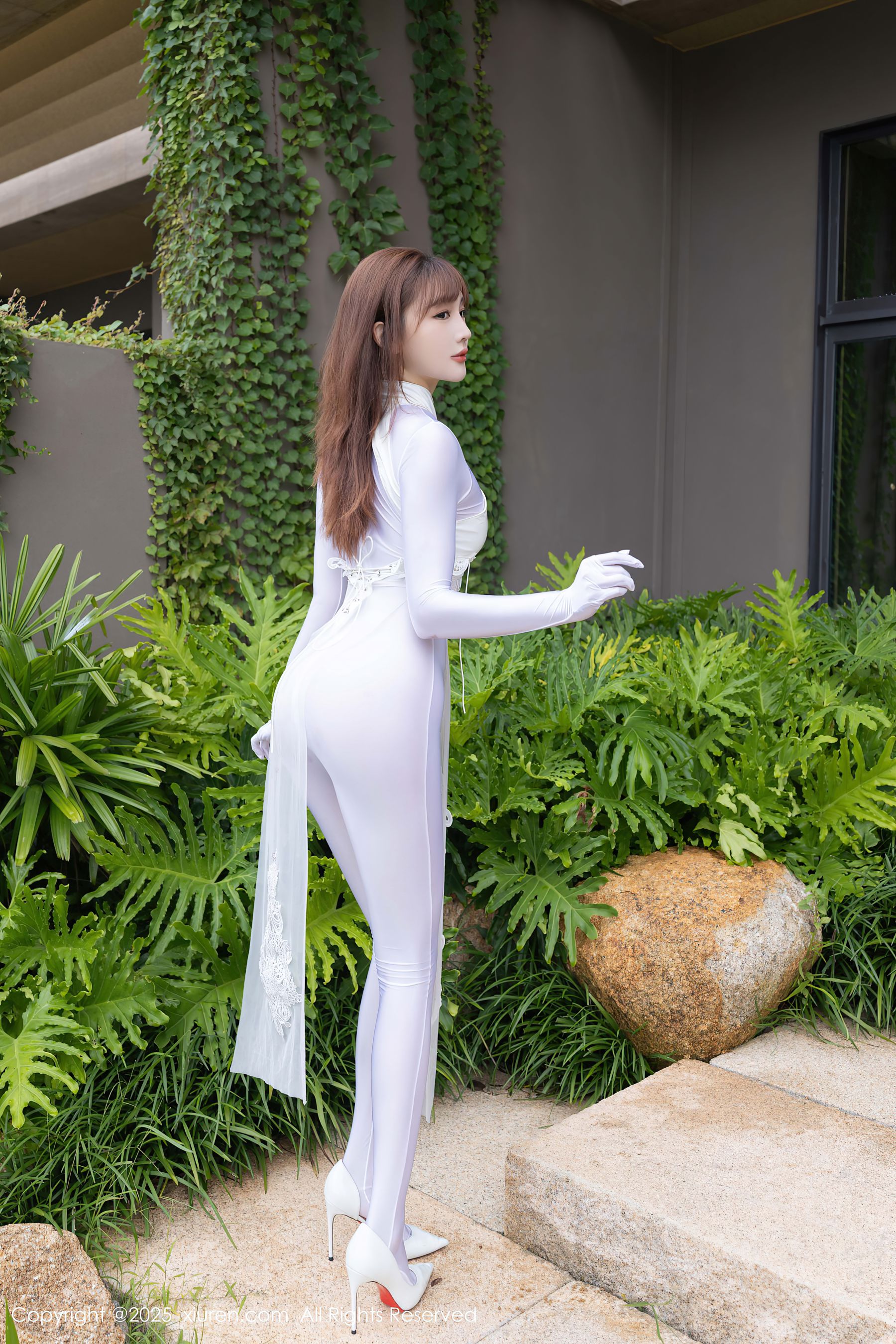 [秀人XiuRen] 2025.08.28 No.10704 陆萱萱/(80P)