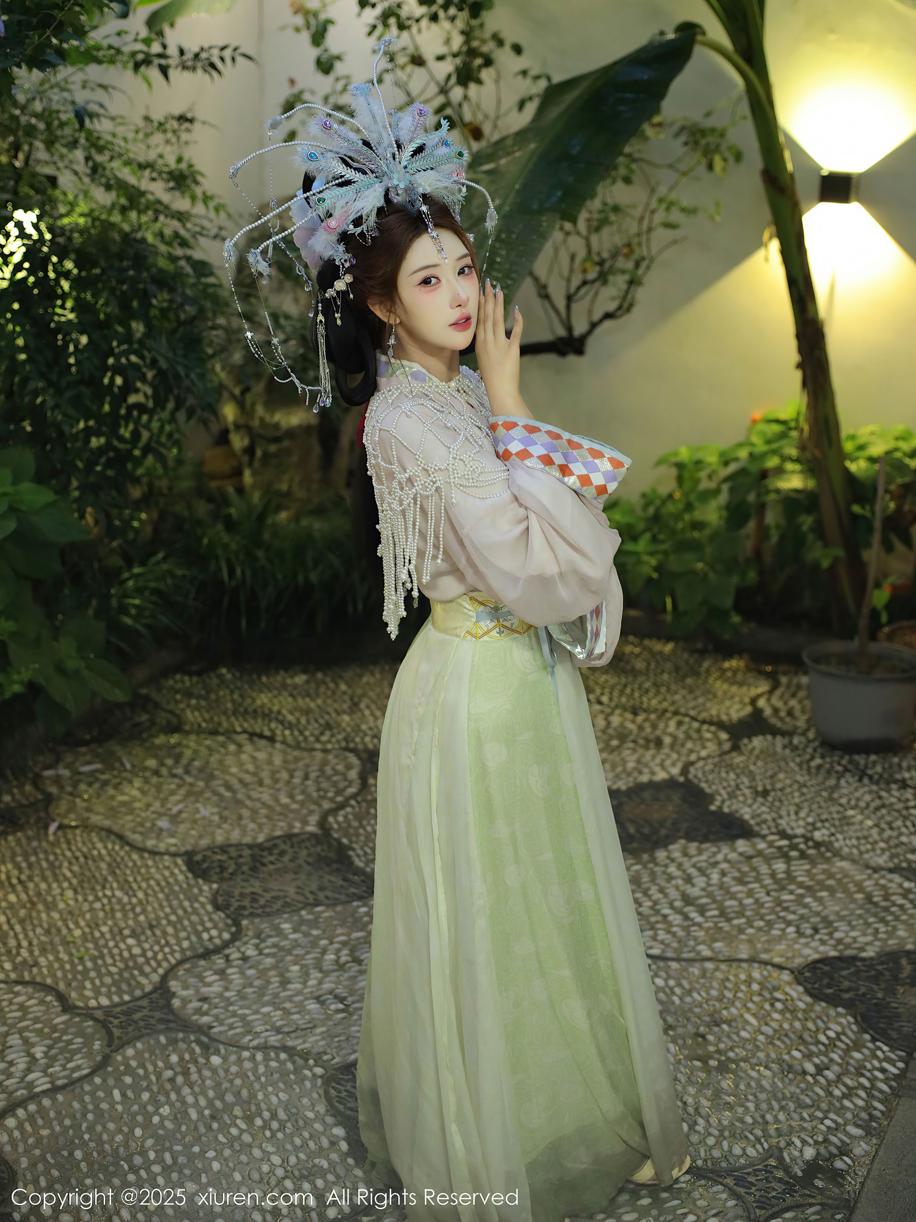 [秀人XiuRen] 2025.09.05 No.10736 梨霜儿/(80P)