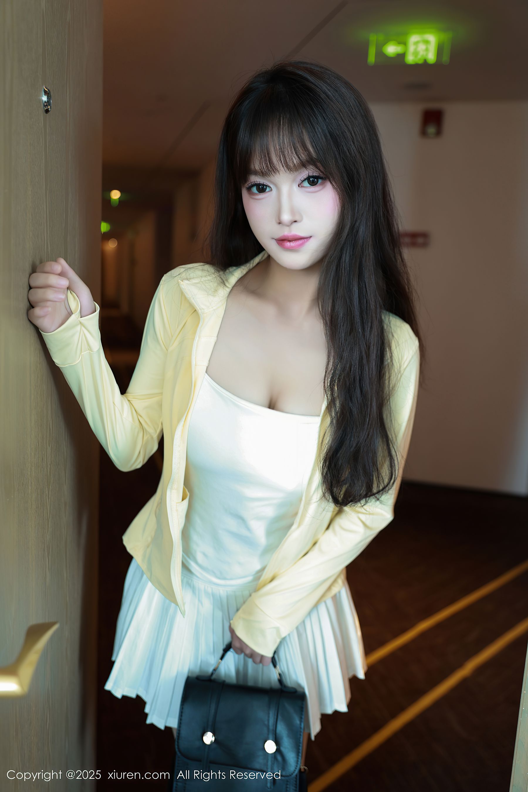 [秀人XiuRen] 2025.08.28 No.10702 糯咪/(82P)