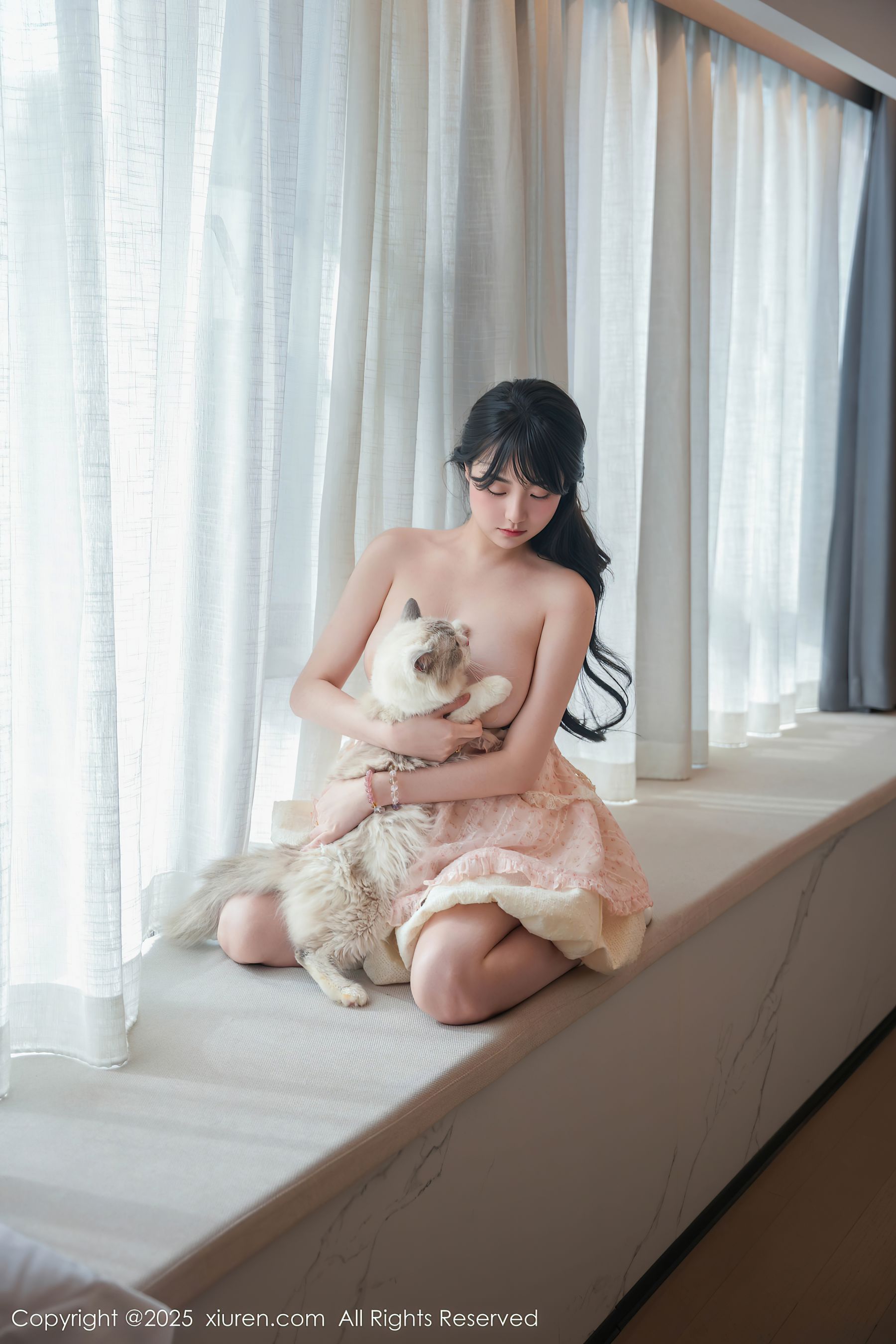 [秀人XiuRen] 2025.09.05 NO.10734 软情/(75P)