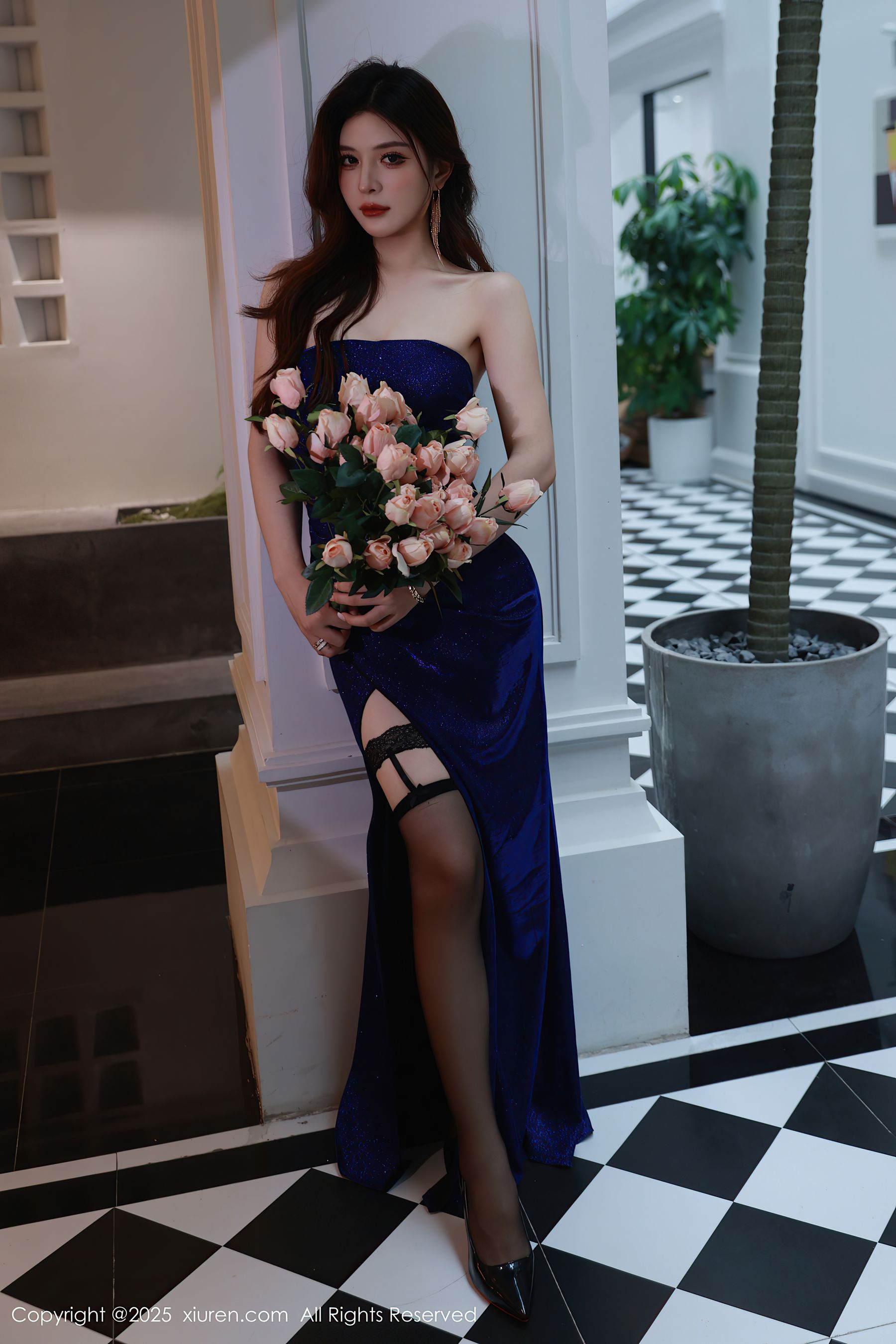 [秀人XiuRen] 2025.09.08 No.10740 阿依莎/(71P)