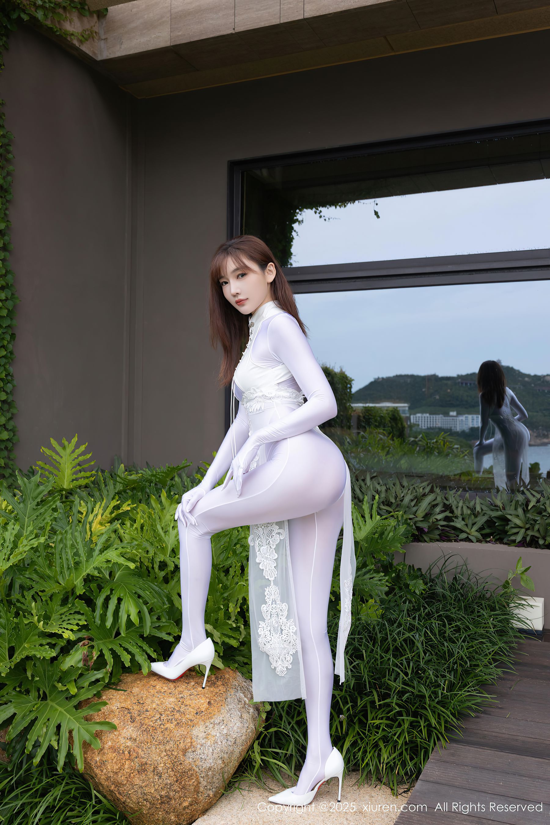 [秀人XiuRen] 2025.08.28 No.10704 陆萱萱/(80P)