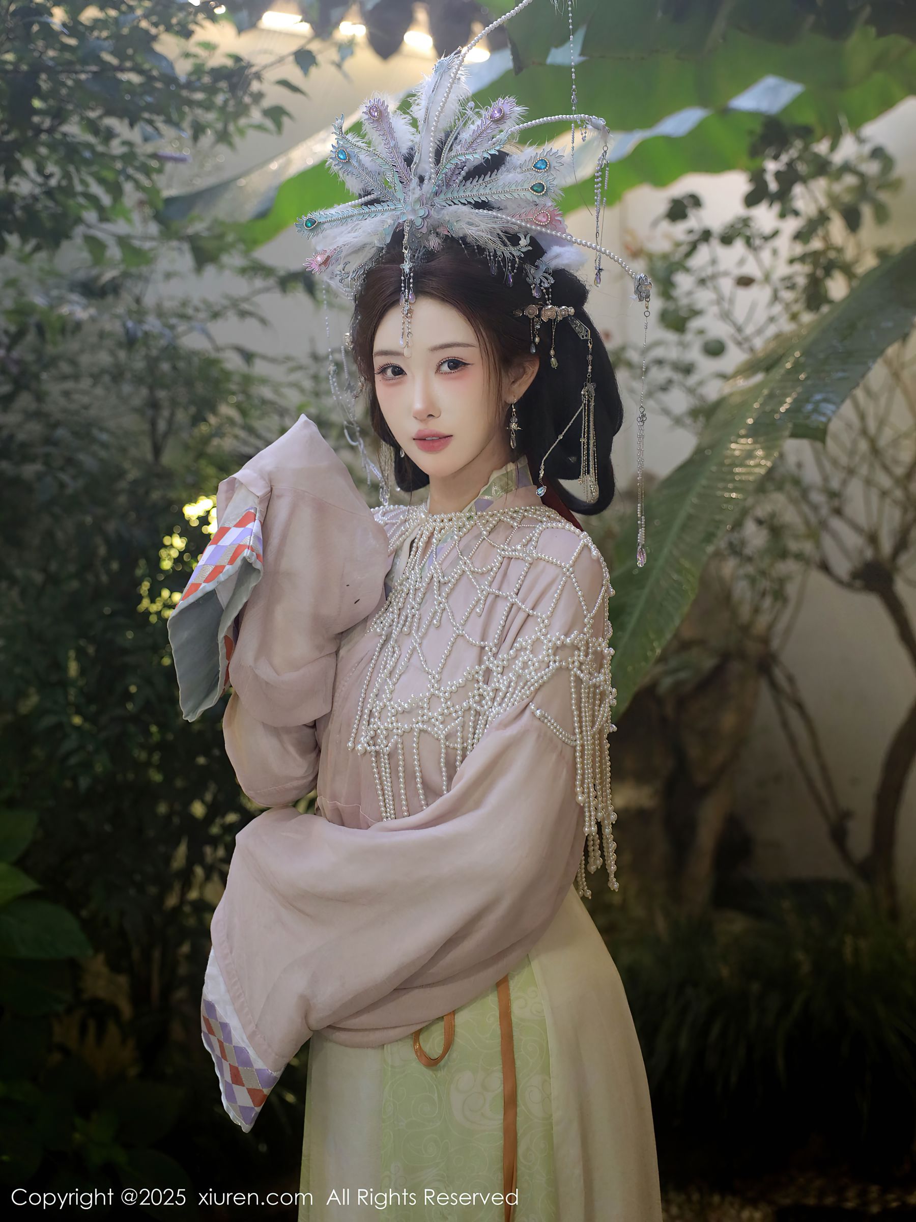 [秀人XiuRen] 2025.09.05 No.10736 梨霜儿/(80P)