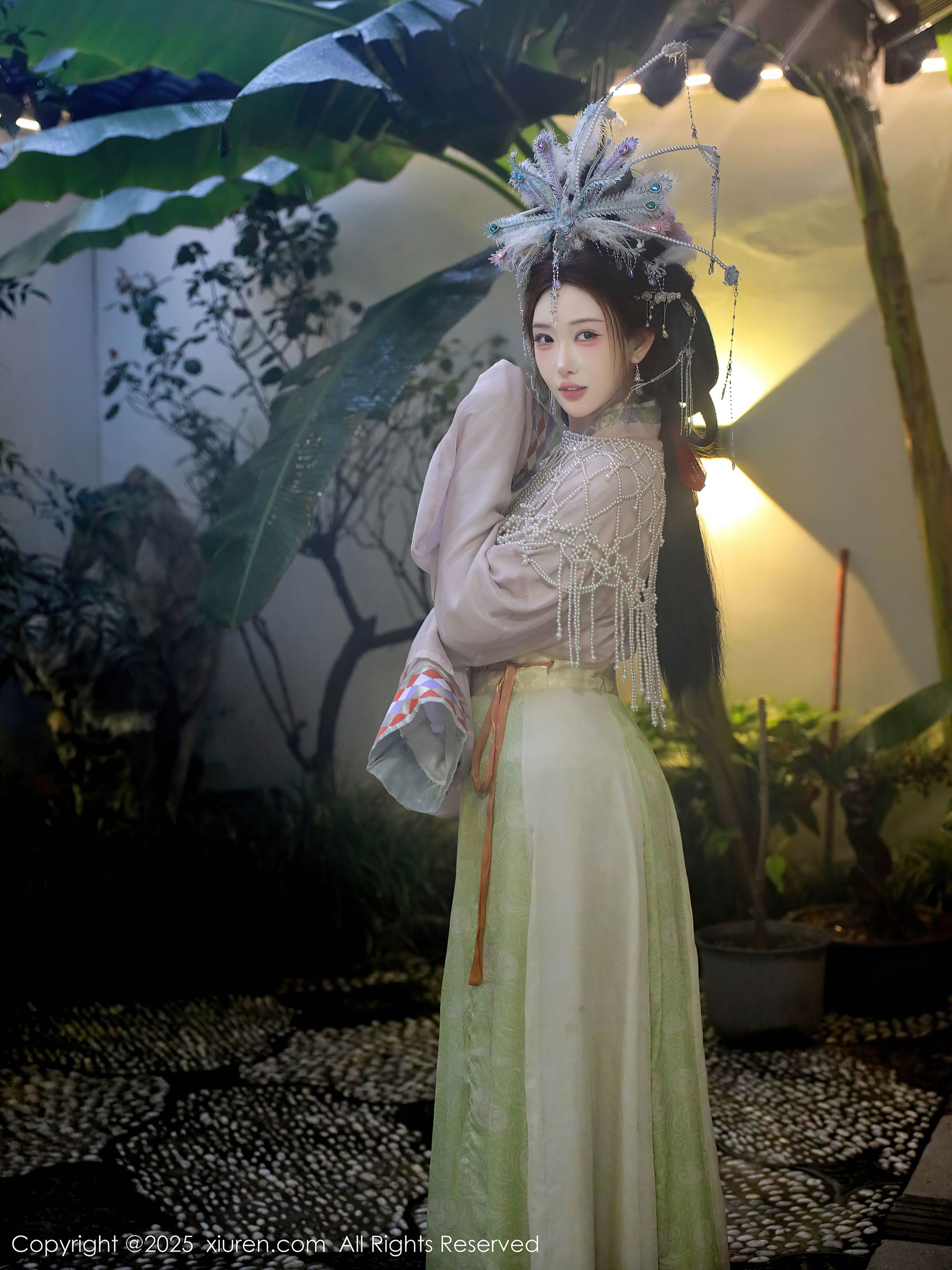 [秀人XiuRen] 2025.09.05 No.10736 梨霜儿/(80P)