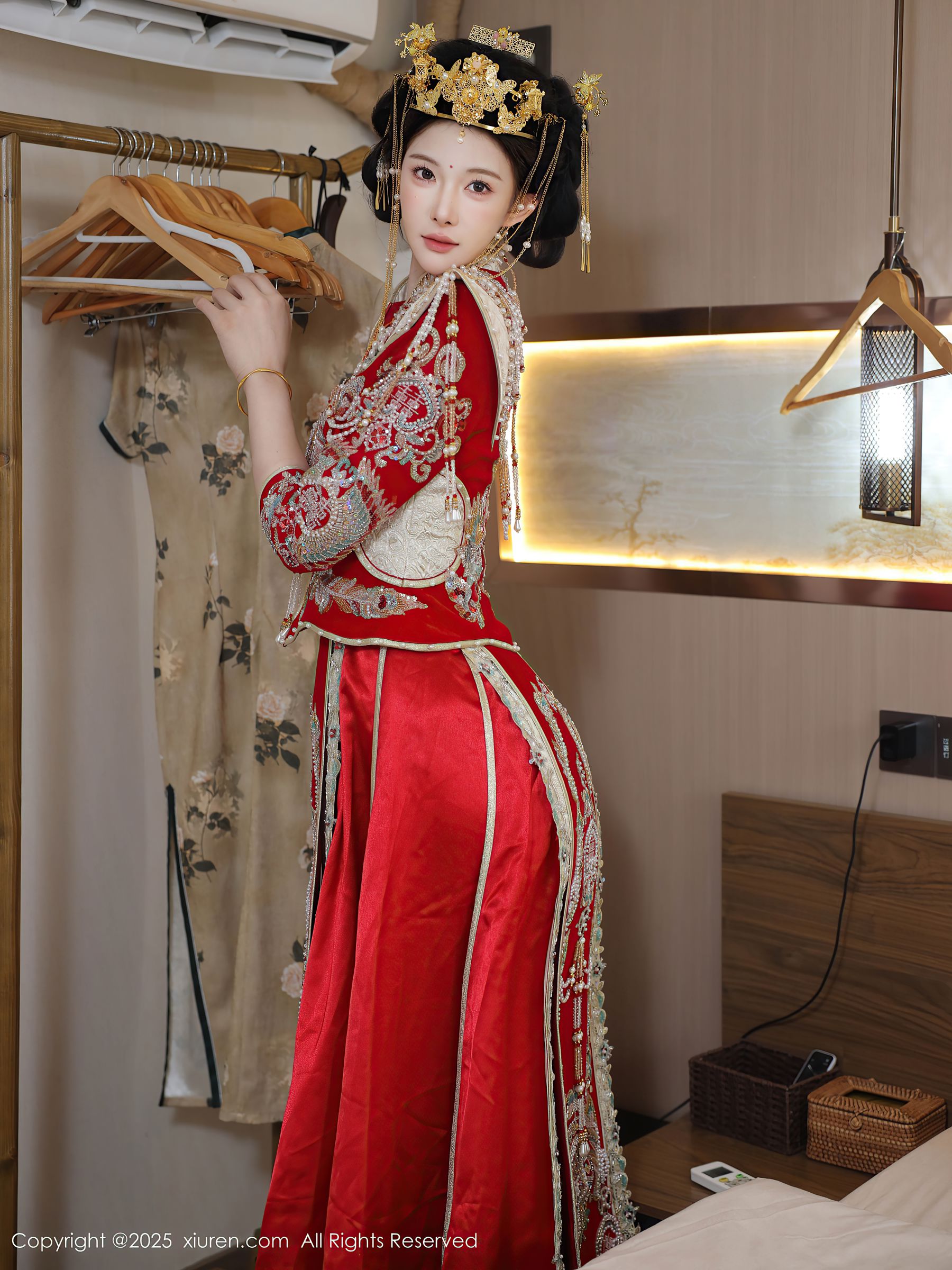 [秀人XiuRen] 2025.09.08 No.10742 梨霜儿/(84P)