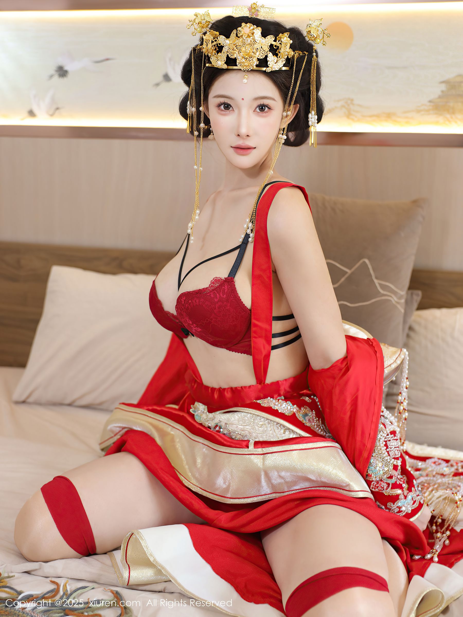 [秀人XiuRen] 2025.09.08 No.10742 梨霜儿/(84P)