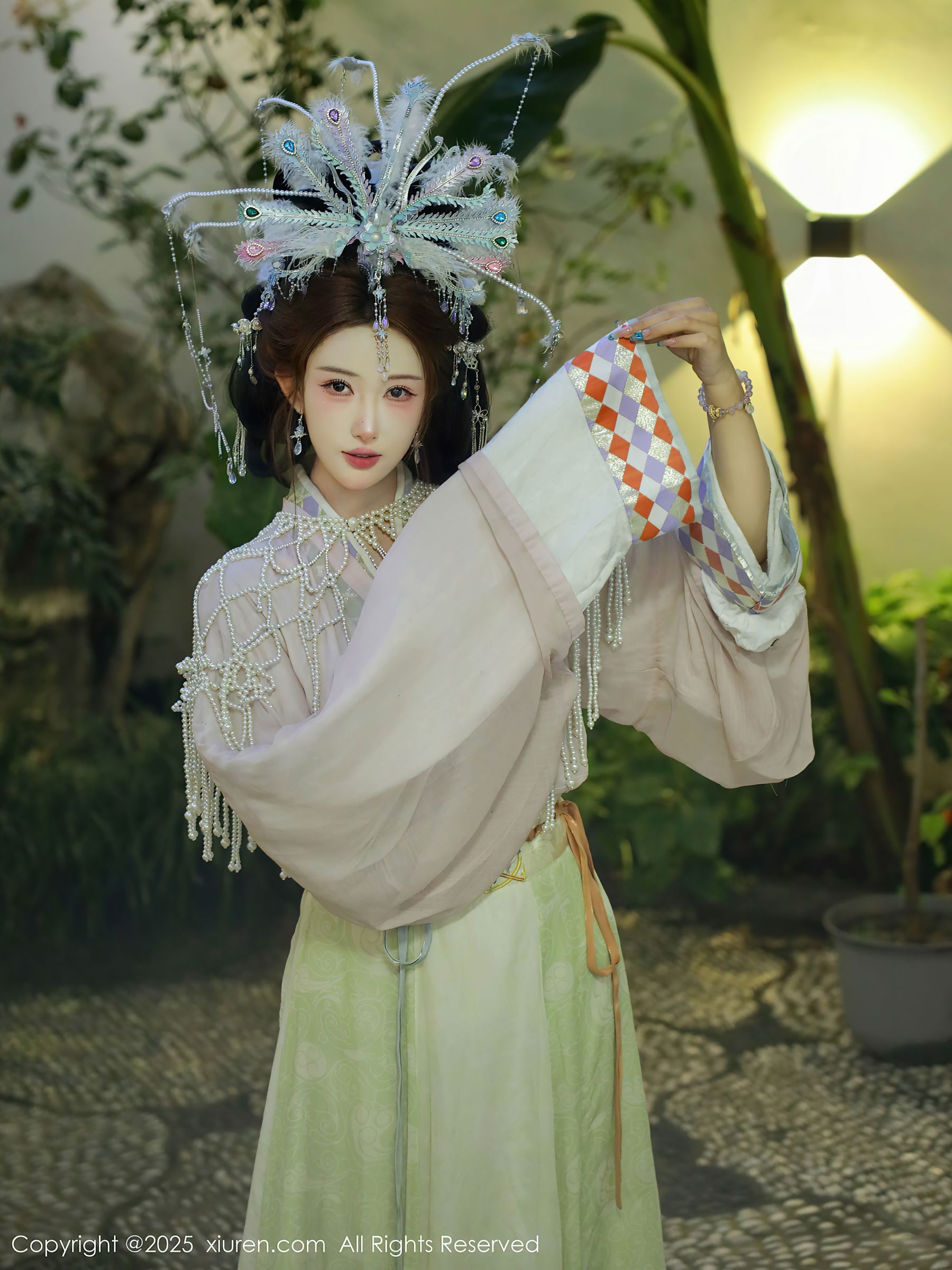 [秀人XiuRen] 2025.09.05 No.10736 梨霜儿/(80P)