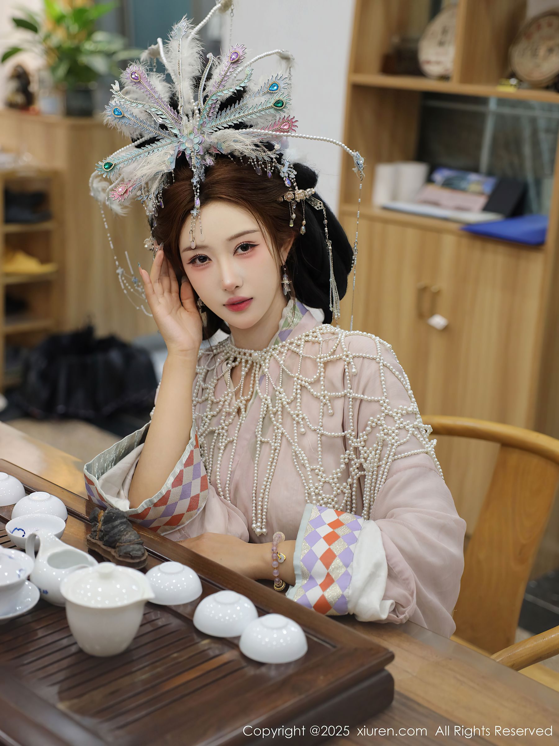 [秀人XiuRen] 2025.09.05 No.10736 梨霜儿/(80P)