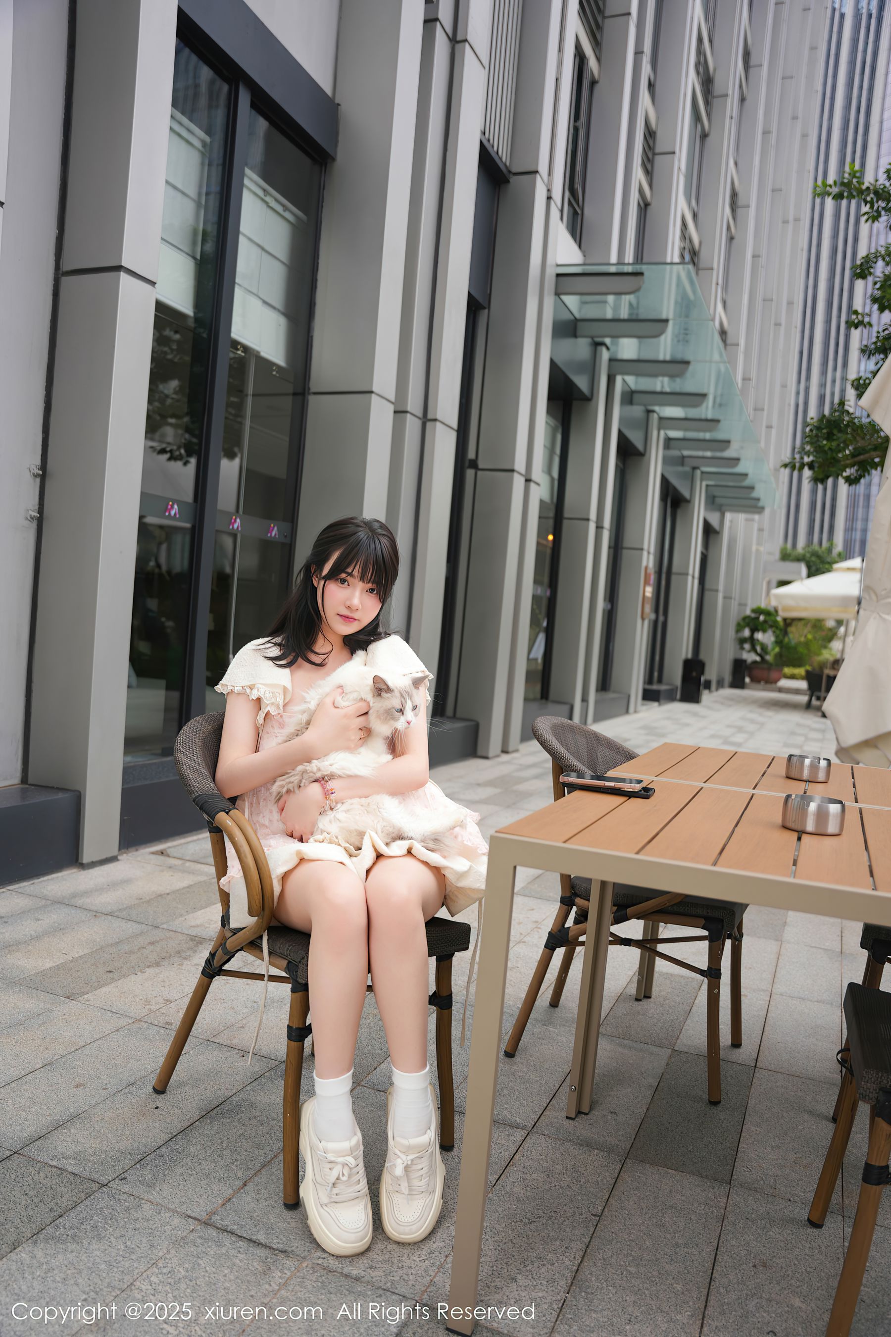 [秀人XiuRen] 2025.09.05 NO.10734 软情/(75P)