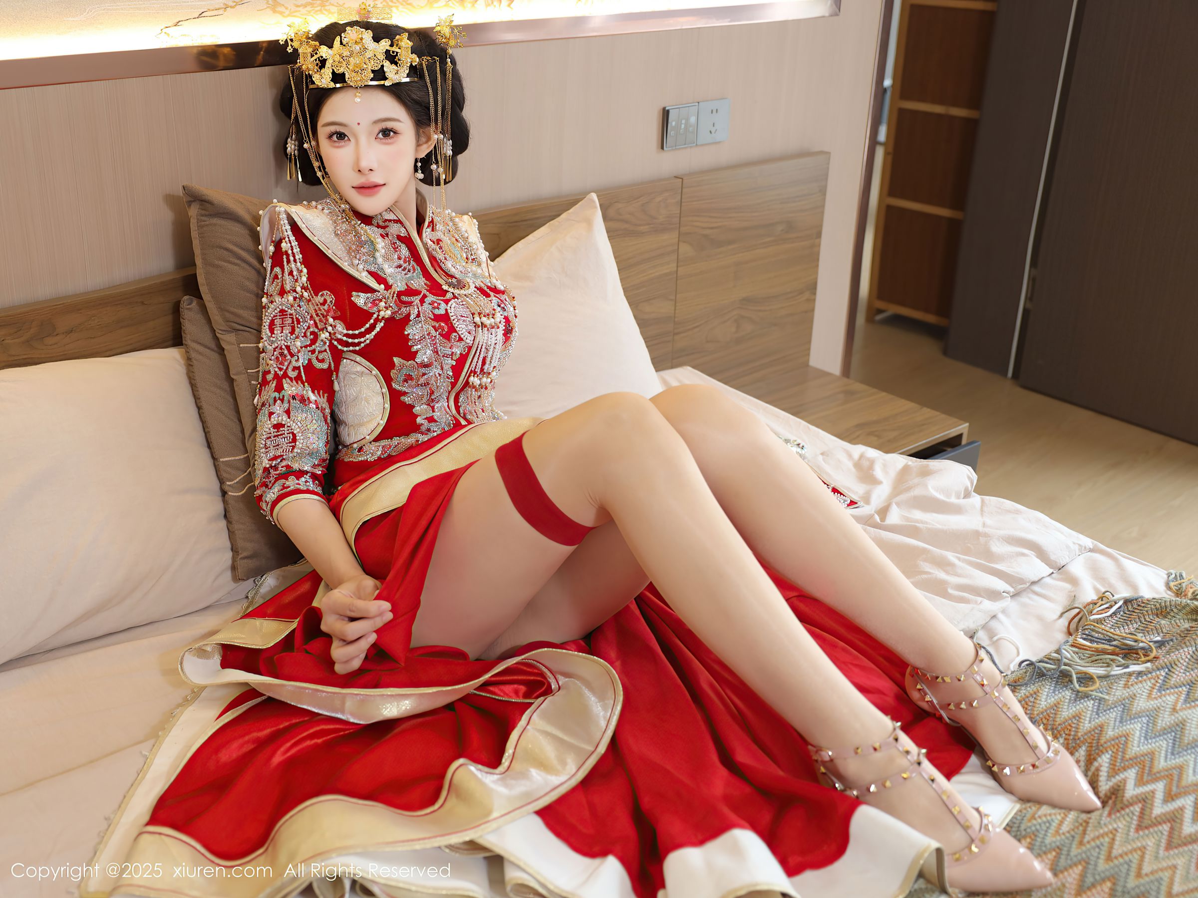 [秀人XiuRen] 2025.09.08 No.10742 梨霜儿/(84P)