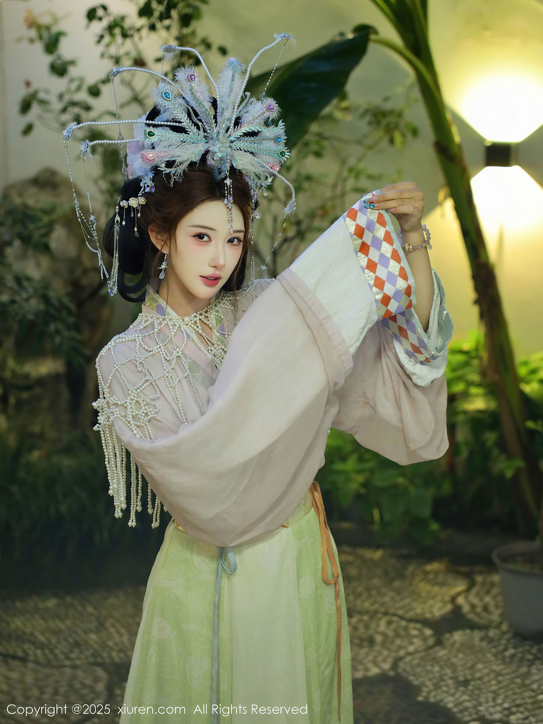 [秀人XiuRen] 2025.09.05 No.10736 梨霜儿/(80P)