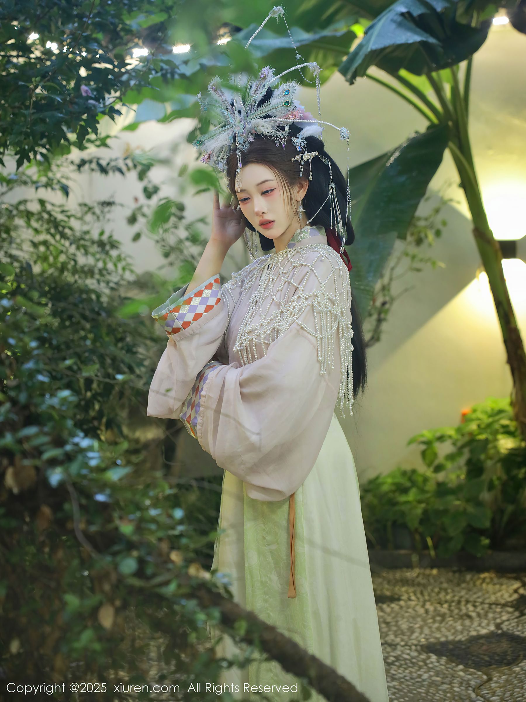 [秀人XiuRen] 2025.09.05 No.10736 梨霜儿/(80P)