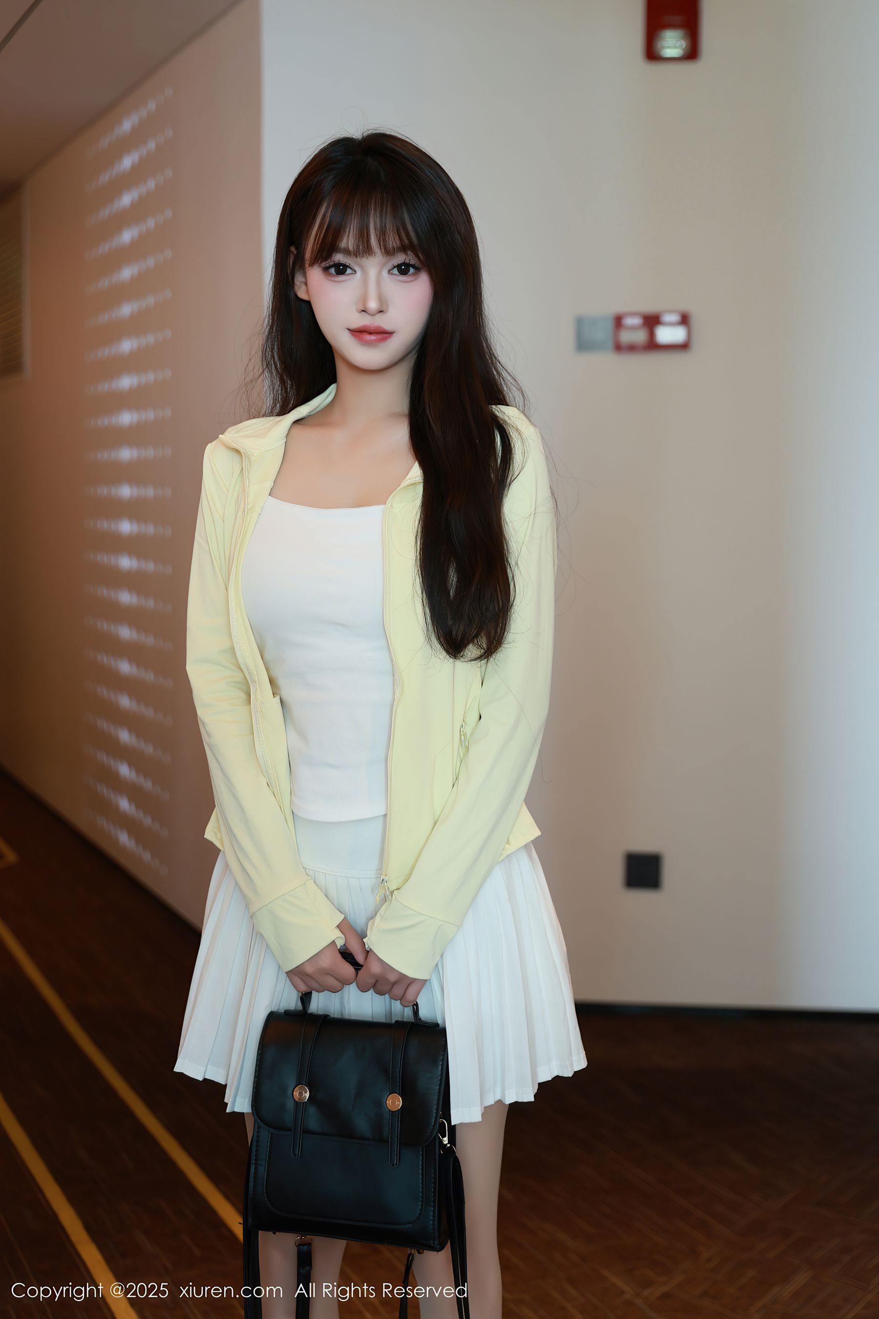 [秀人XiuRen] 2025.08.28 No.10702 糯咪/(82P)