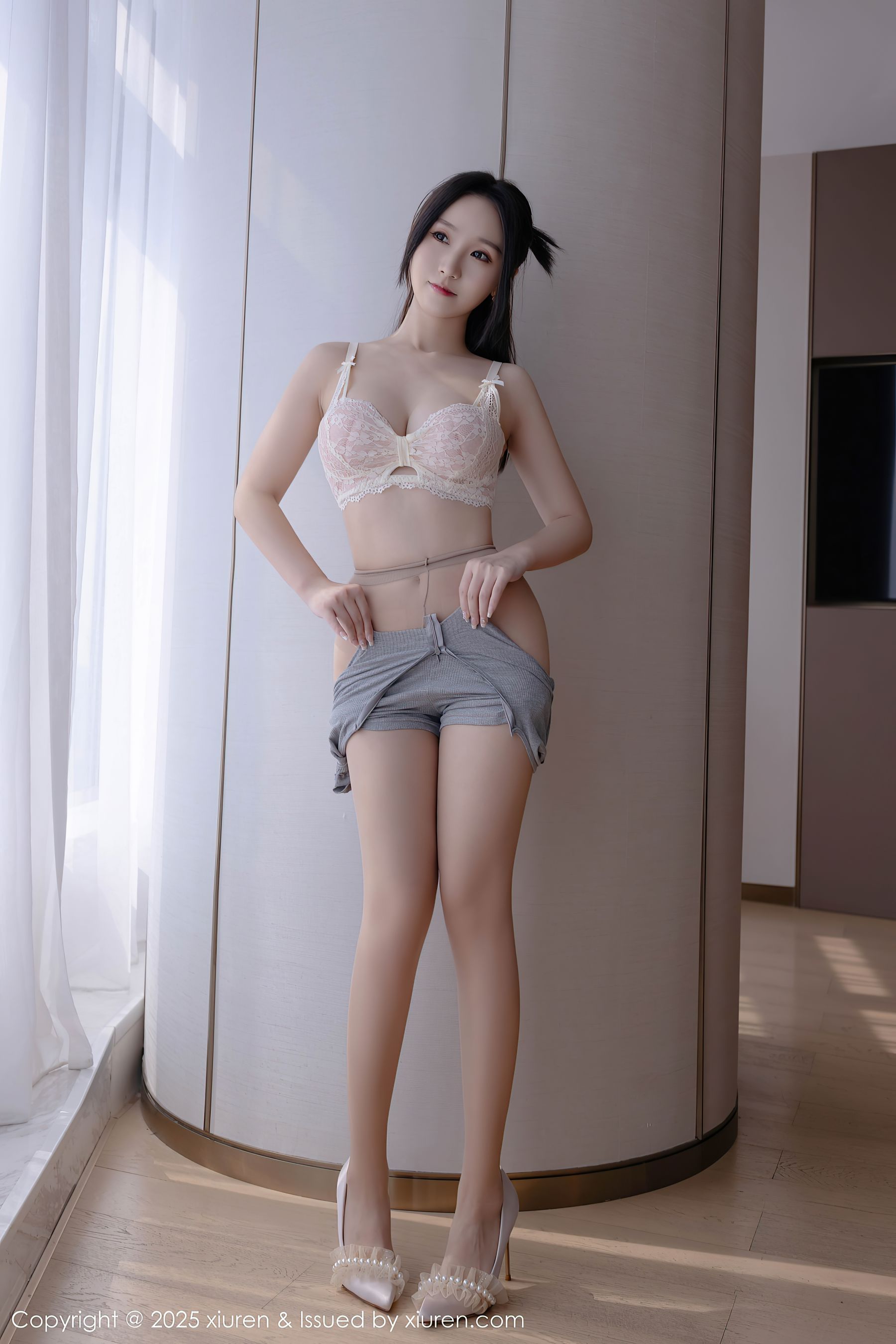 [秀人XiuRen] 2025.09.29 No.10826 杏子Yada/(82P)