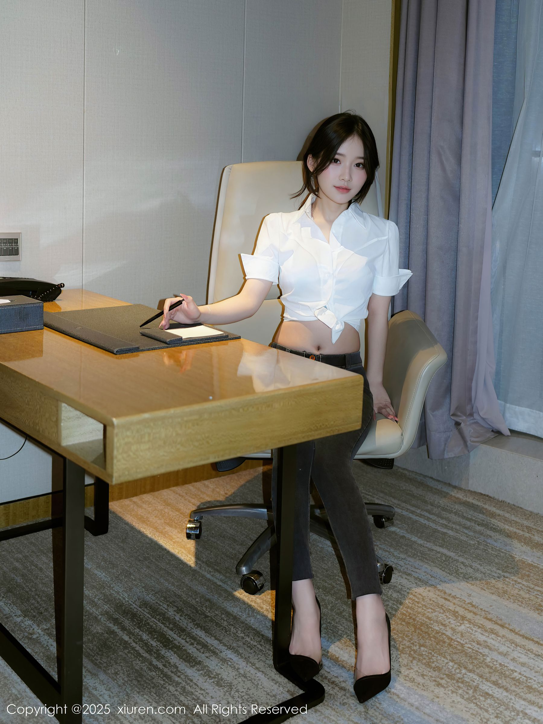 [秀人XiuRen] 2025.09.19 No.10785 汁汁/(76P)