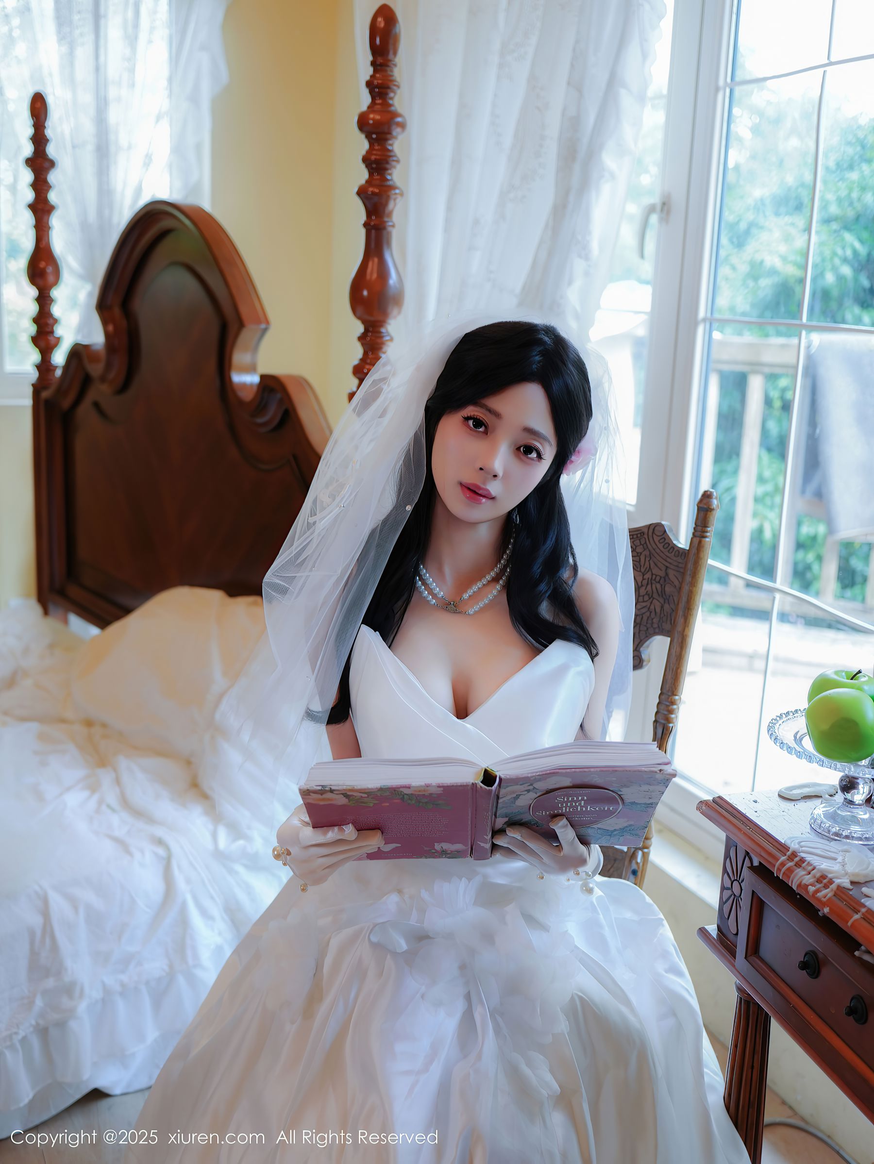 [秀人XiuRen] 2025.09.16 No.10769 朱朱molly/(54P)