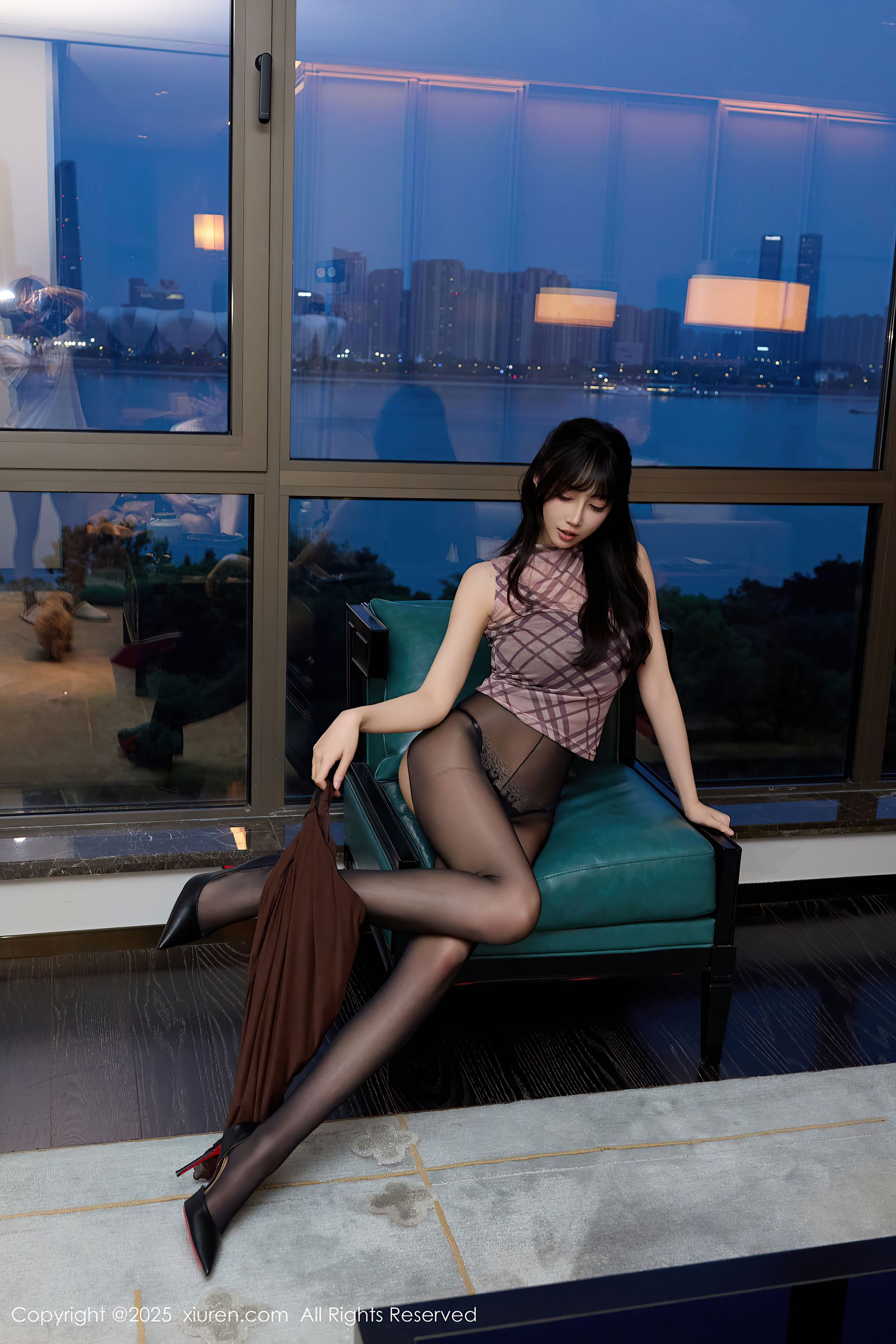 [秀人XiuRen] 2025.09.22 No.10793 玥儿玥er/(70P)