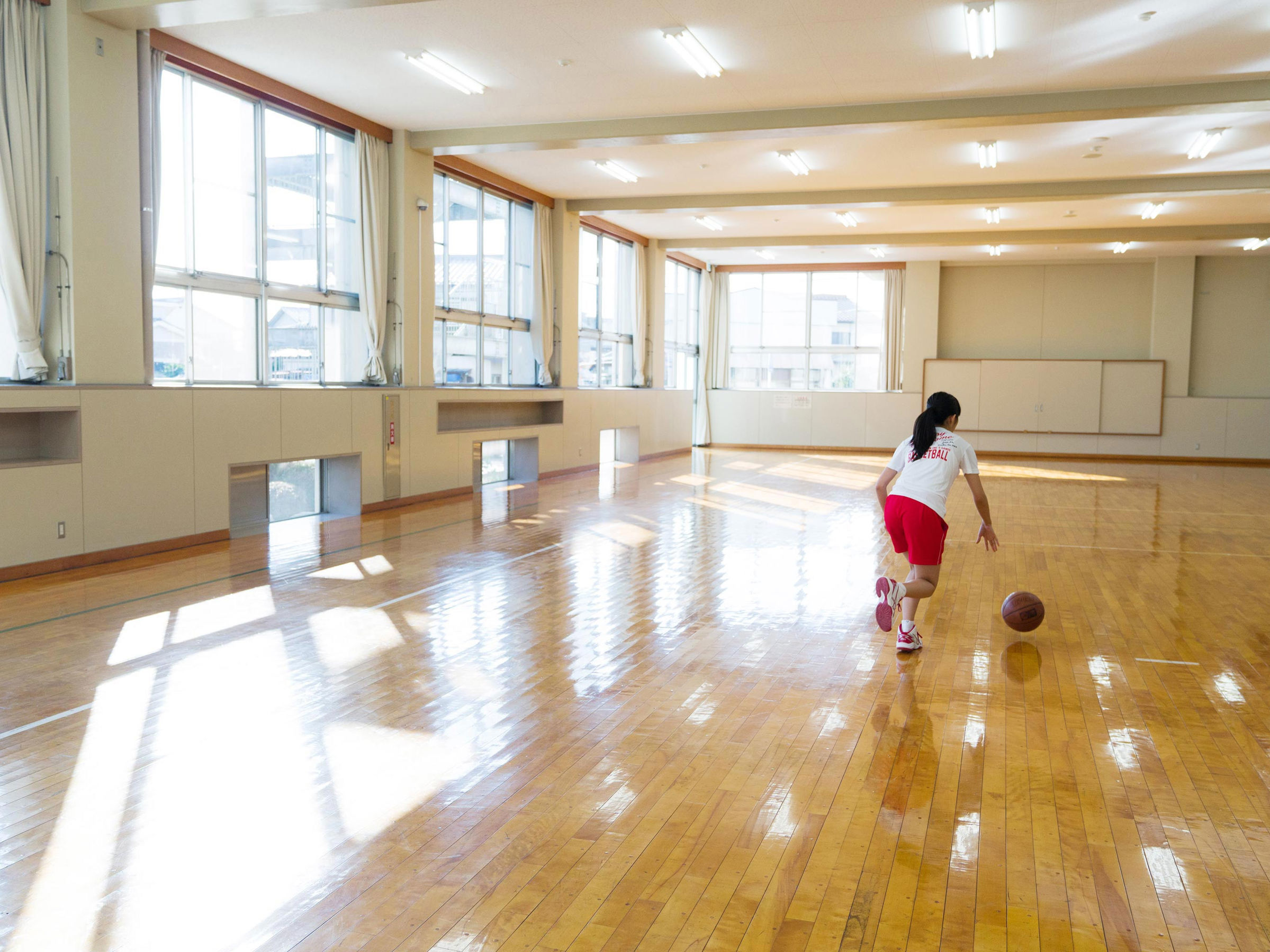 View - 黒木ひかり - 神的美少女 スピサン グラビアフォトブック - 图库库