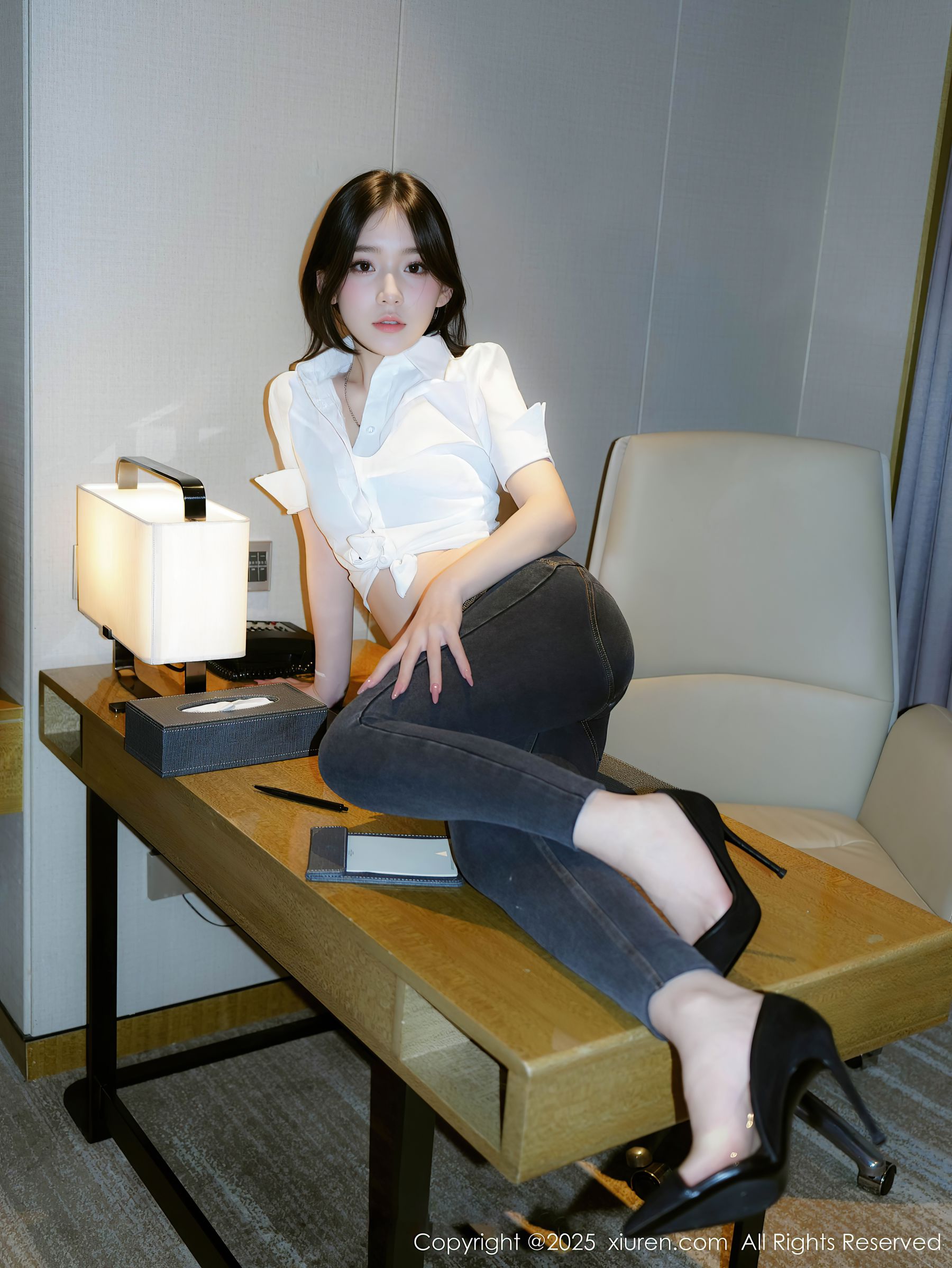 [秀人XiuRen] 2025.09.19 No.10785 汁汁/(76P)