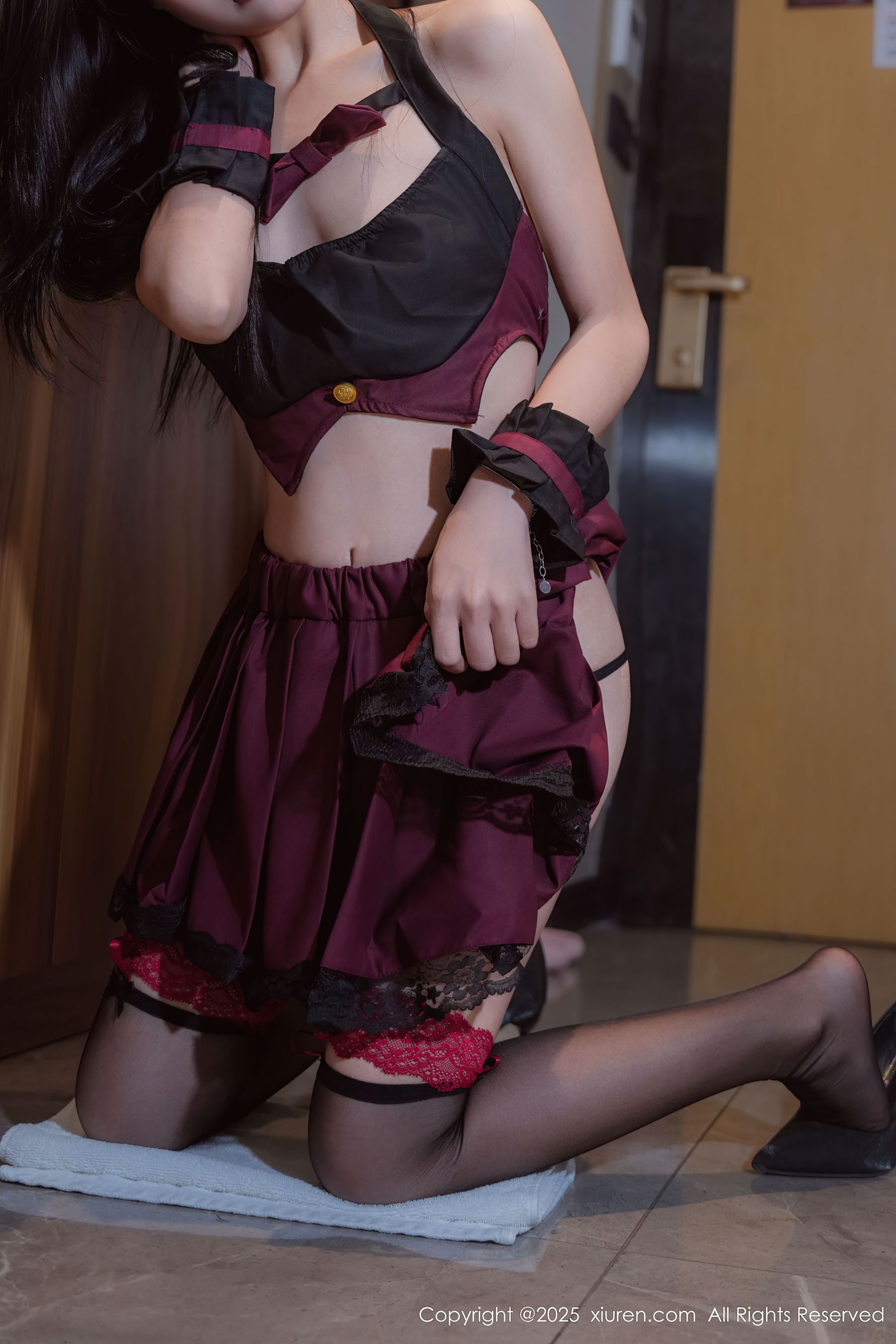 [秀人XiuRen] 2025.09.29 No.10822 小野花more/(56P)