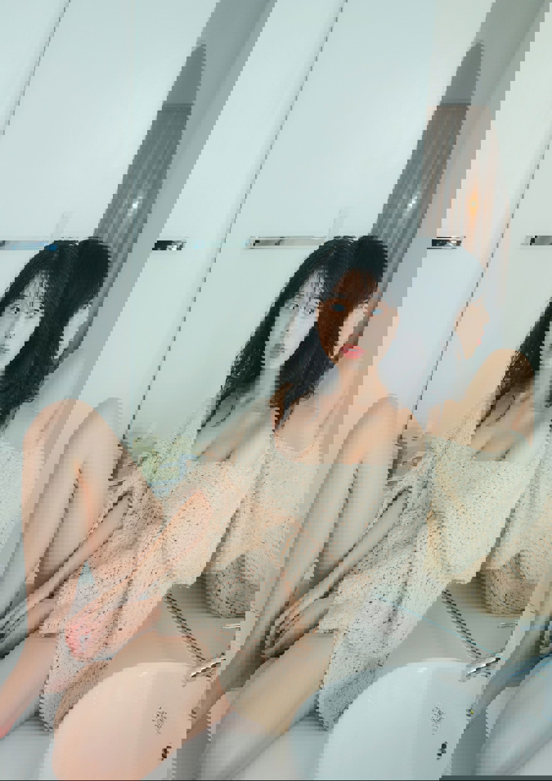 菊地姫奈 - 続：moment/(127P)