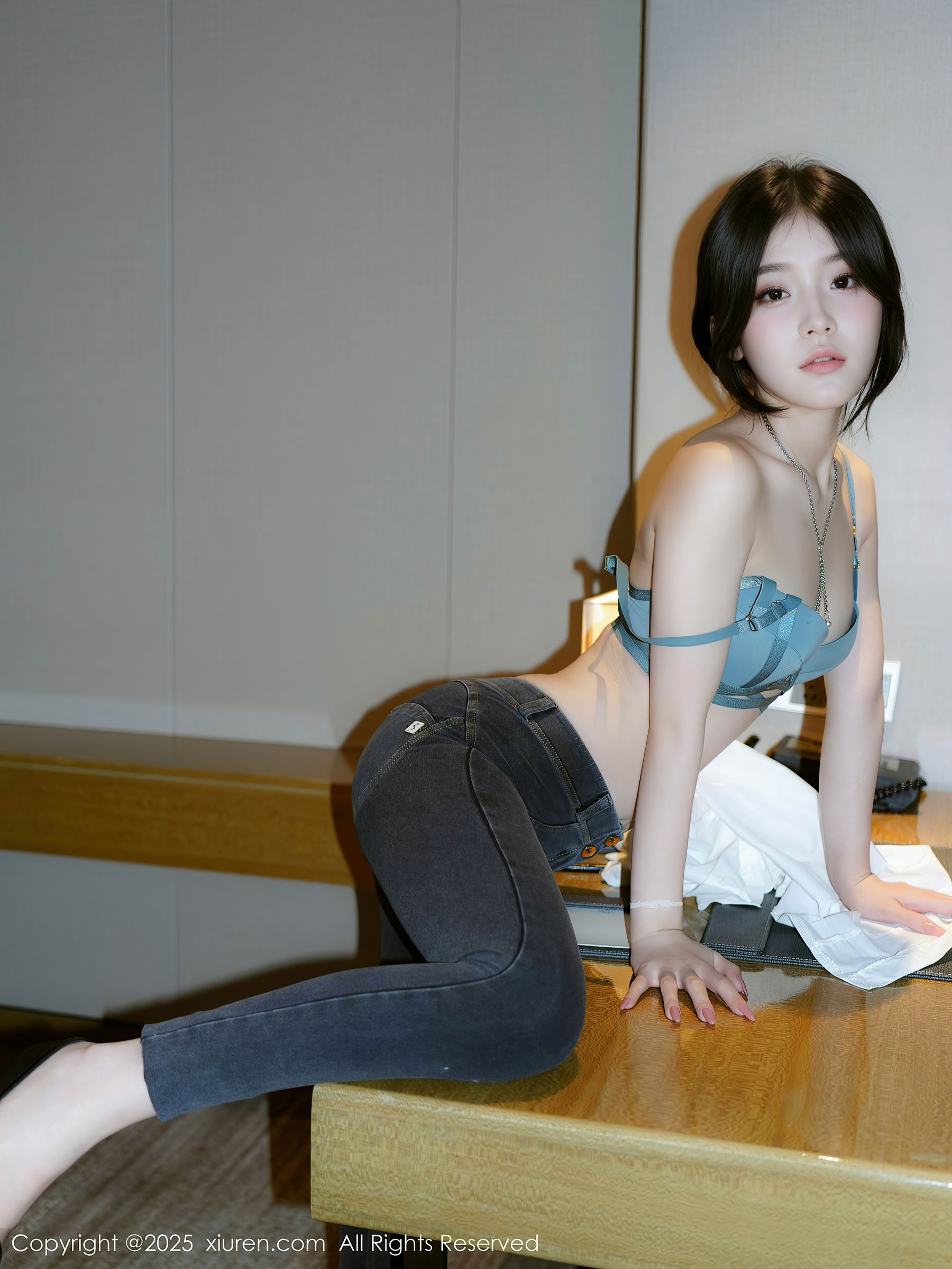 [秀人XiuRen] 2025.09.19 No.10785 汁汁/(76P)