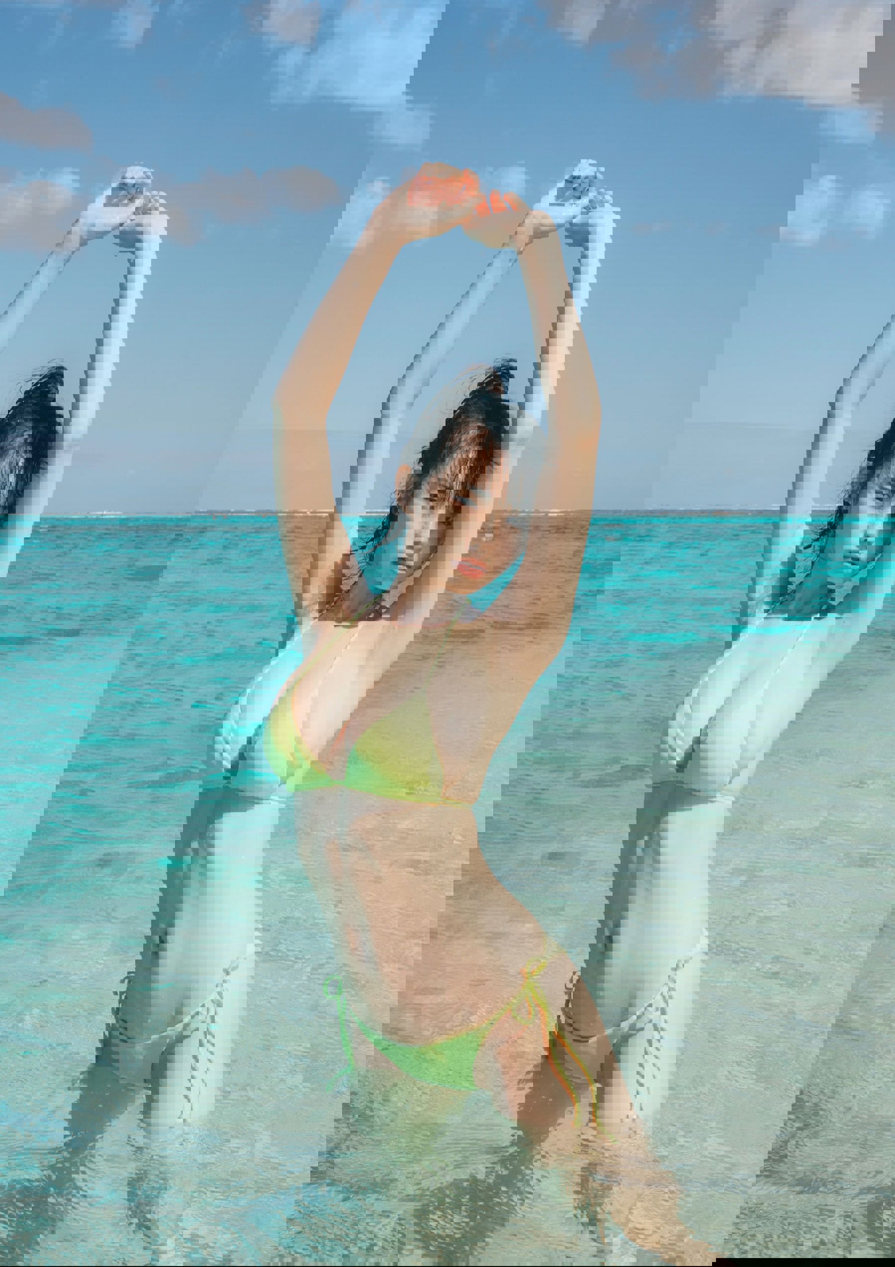 菊地姫奈 - 続：moment/(127P)