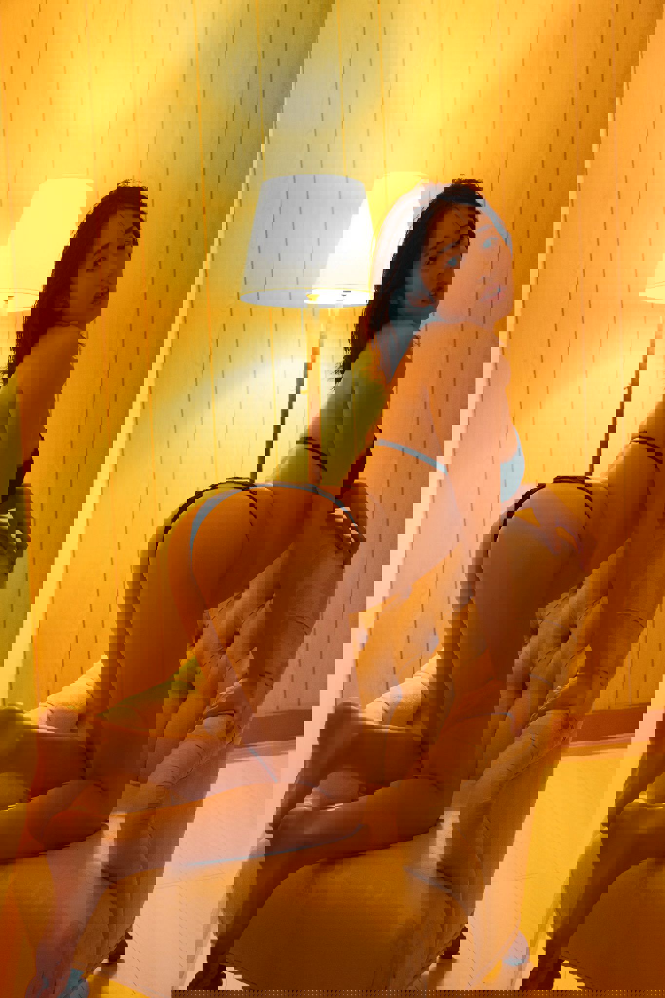 白濱美兎 - ぎゅってして Vol.2/(100P)