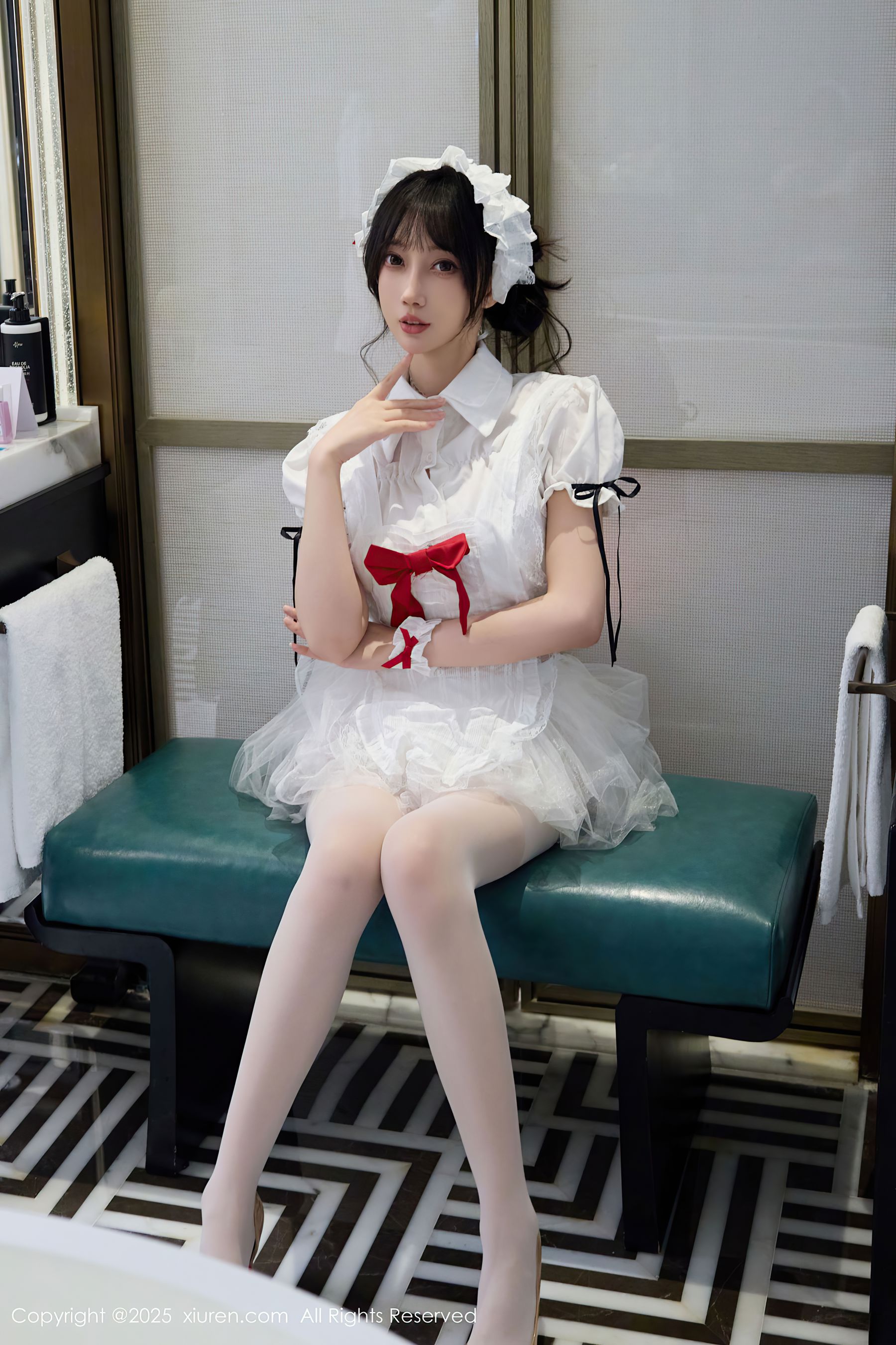 [秀人XiuRen] 2025.09.29 No.10827 玥儿玥er/(64P)