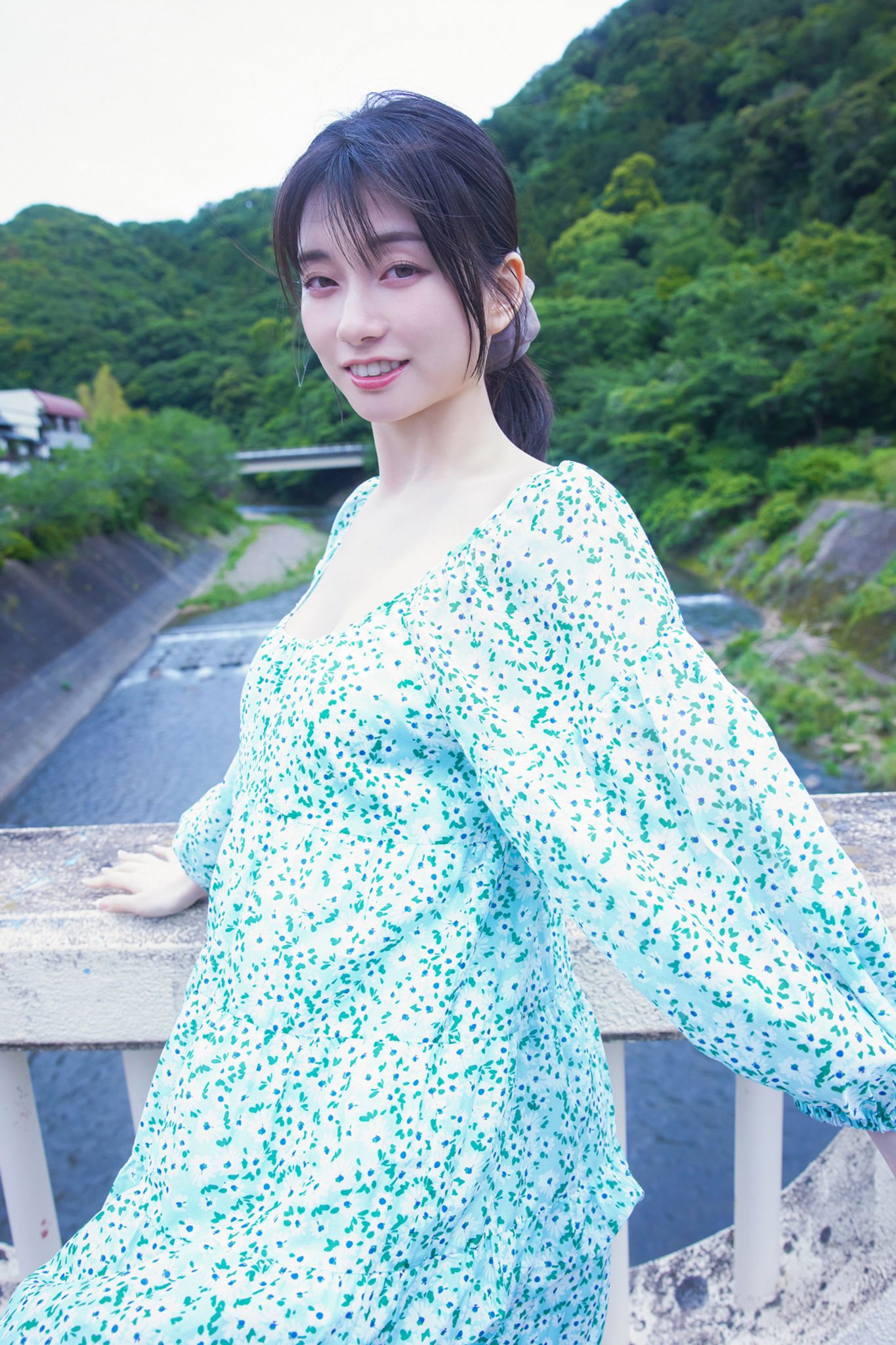 瀬戸環奈 - 温泉逃避行/(67P)