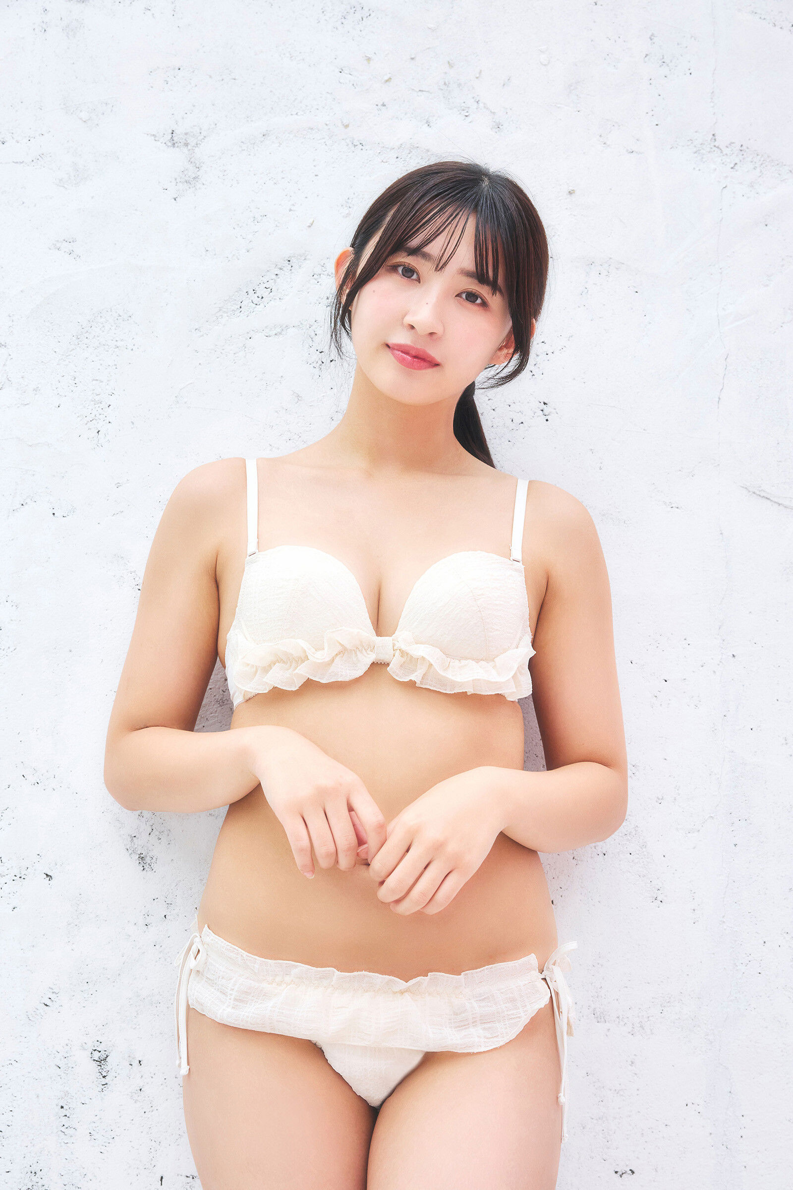 松本日向 - 冬のひなたで…/(46P)