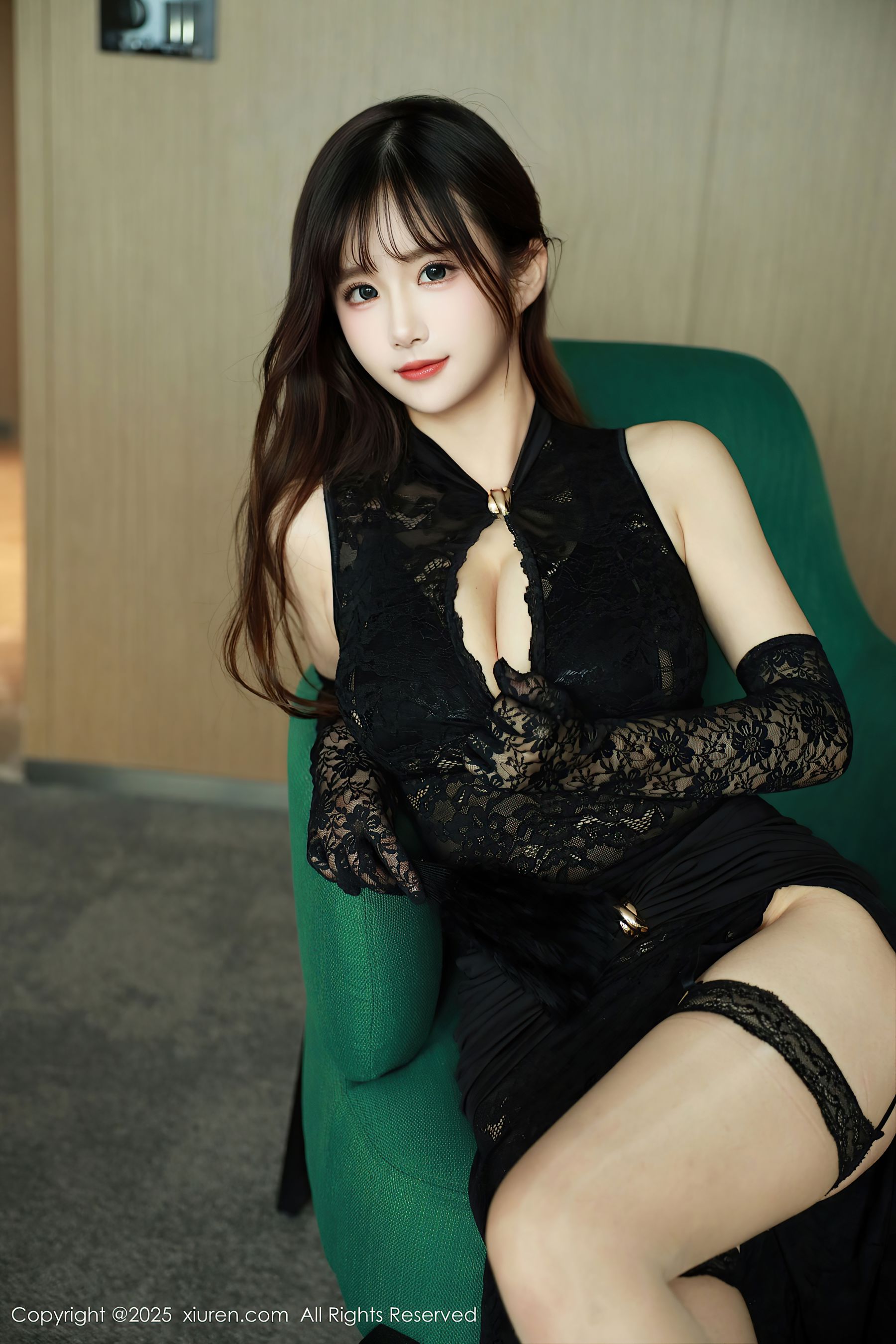 [秀人XiuRen] 2025.09.30 No.10831 小肉肉咪/(63P)