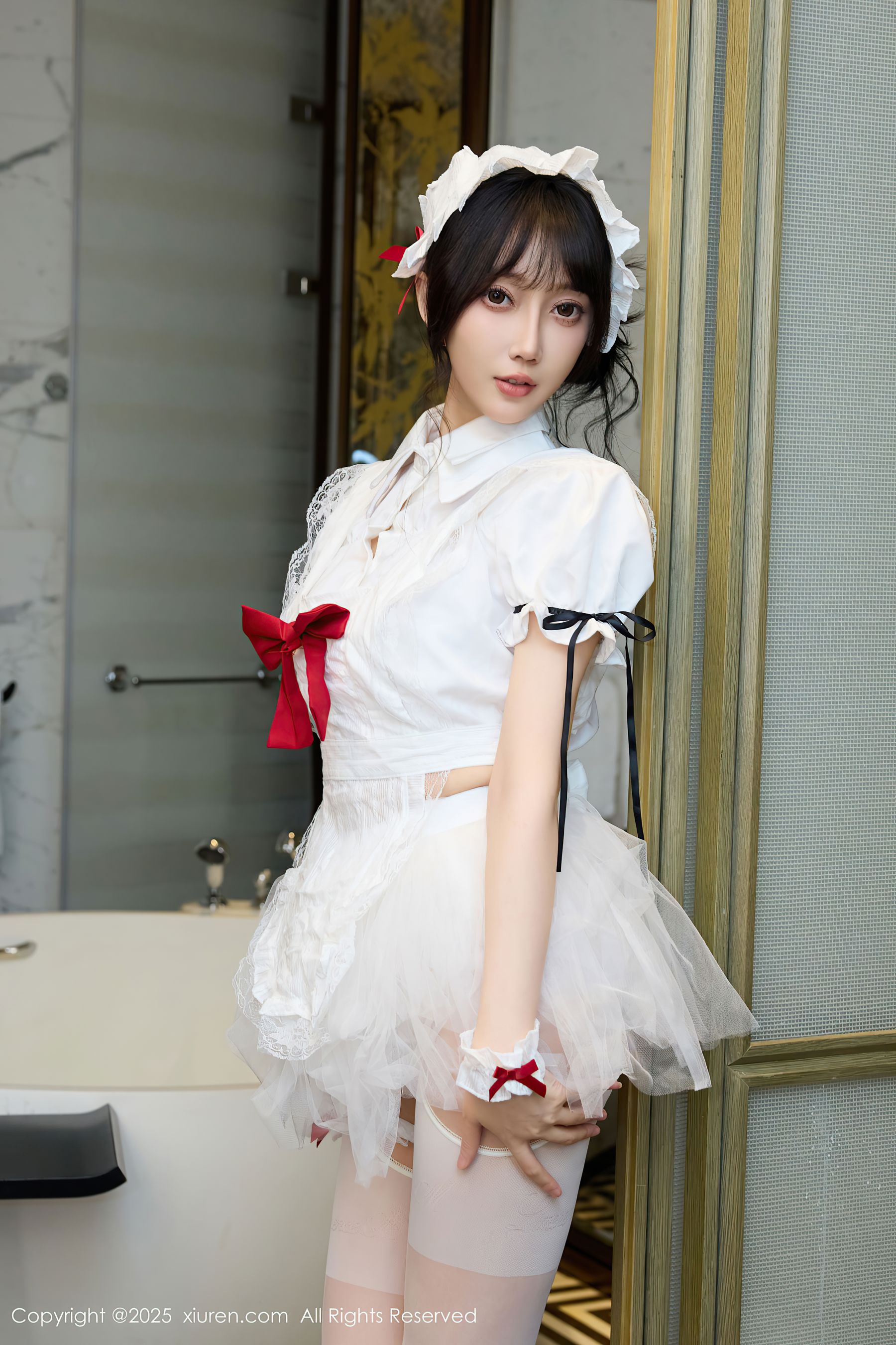 [秀人XiuRen] 2025.09.29 No.10827 玥儿玥er/(64P)