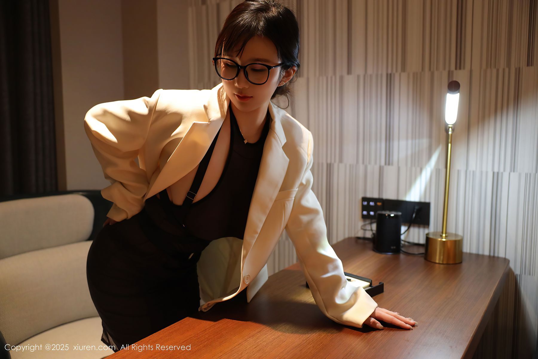 [秀人XiuRen] 2025.09.25 No.10805 小肉肉咪/(72P)