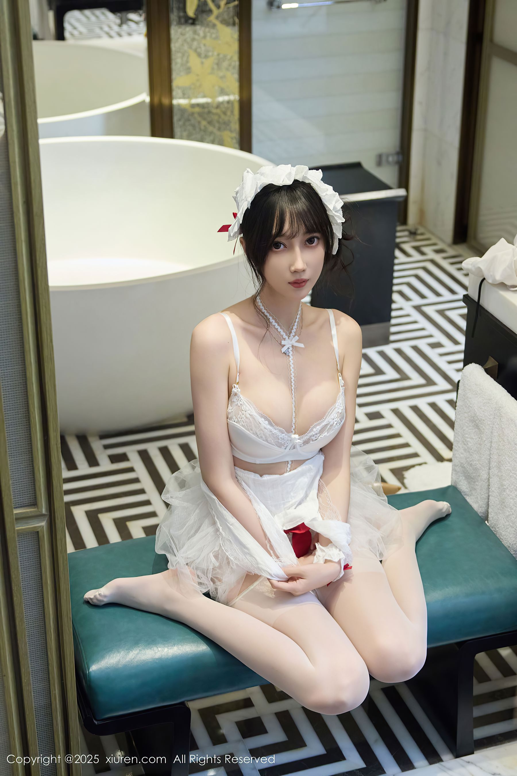 [秀人XiuRen] 2025.09.29 No.10827 玥儿玥er/(64P)