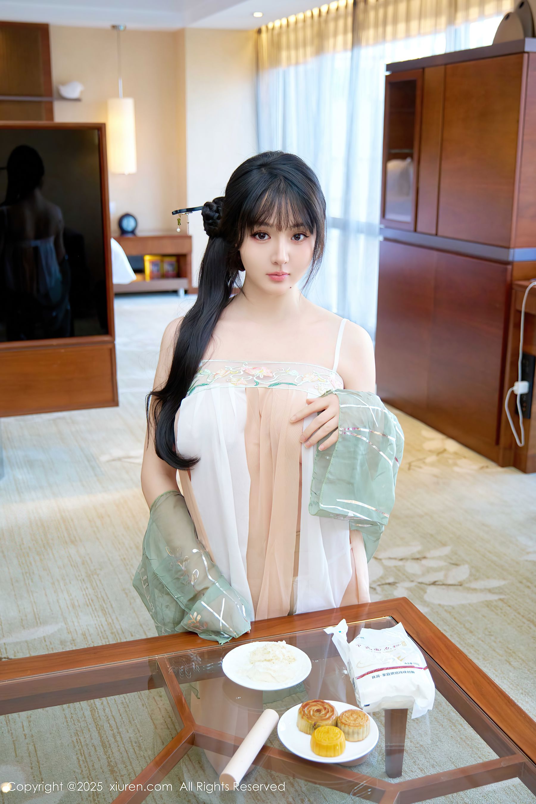 [秀人XiuRen] 2025.09.28 No.10818 沈南汐RuRu/(56P)