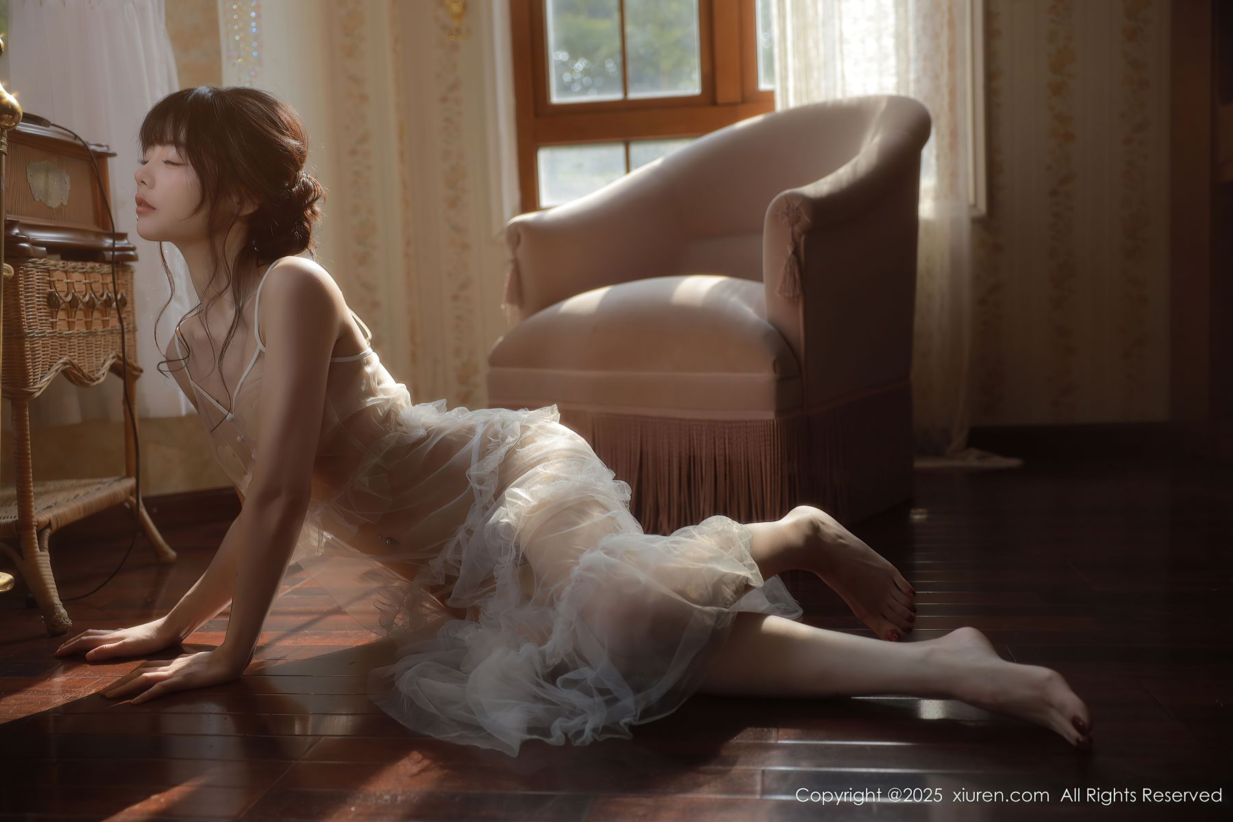 [秀人XiuRen] 2025.09.24 No.10799 佘贝拉Bella/(73P)