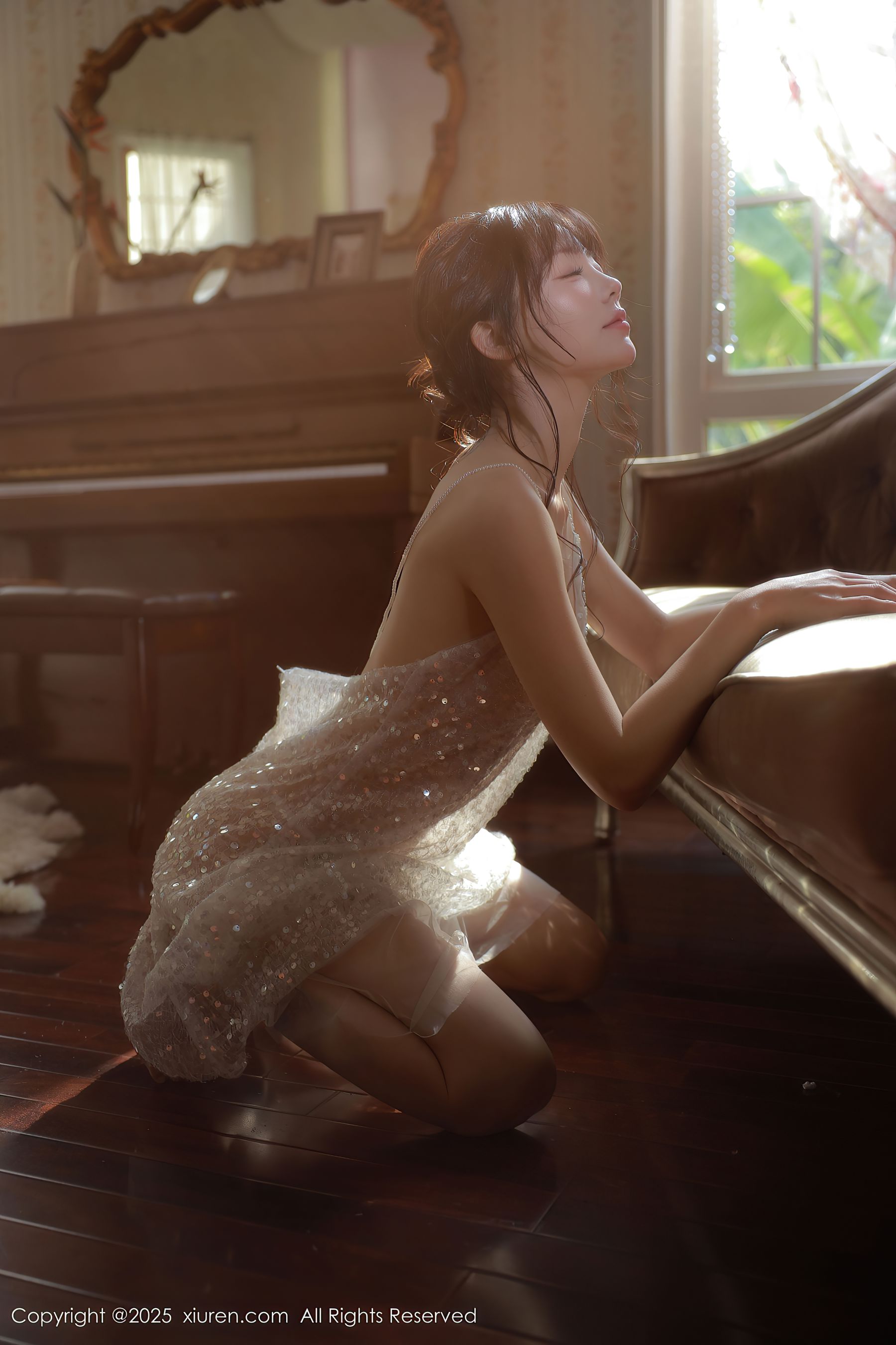 [秀人XiuRen] 2025.09.24 No.10799 佘贝拉Bella/(73P)