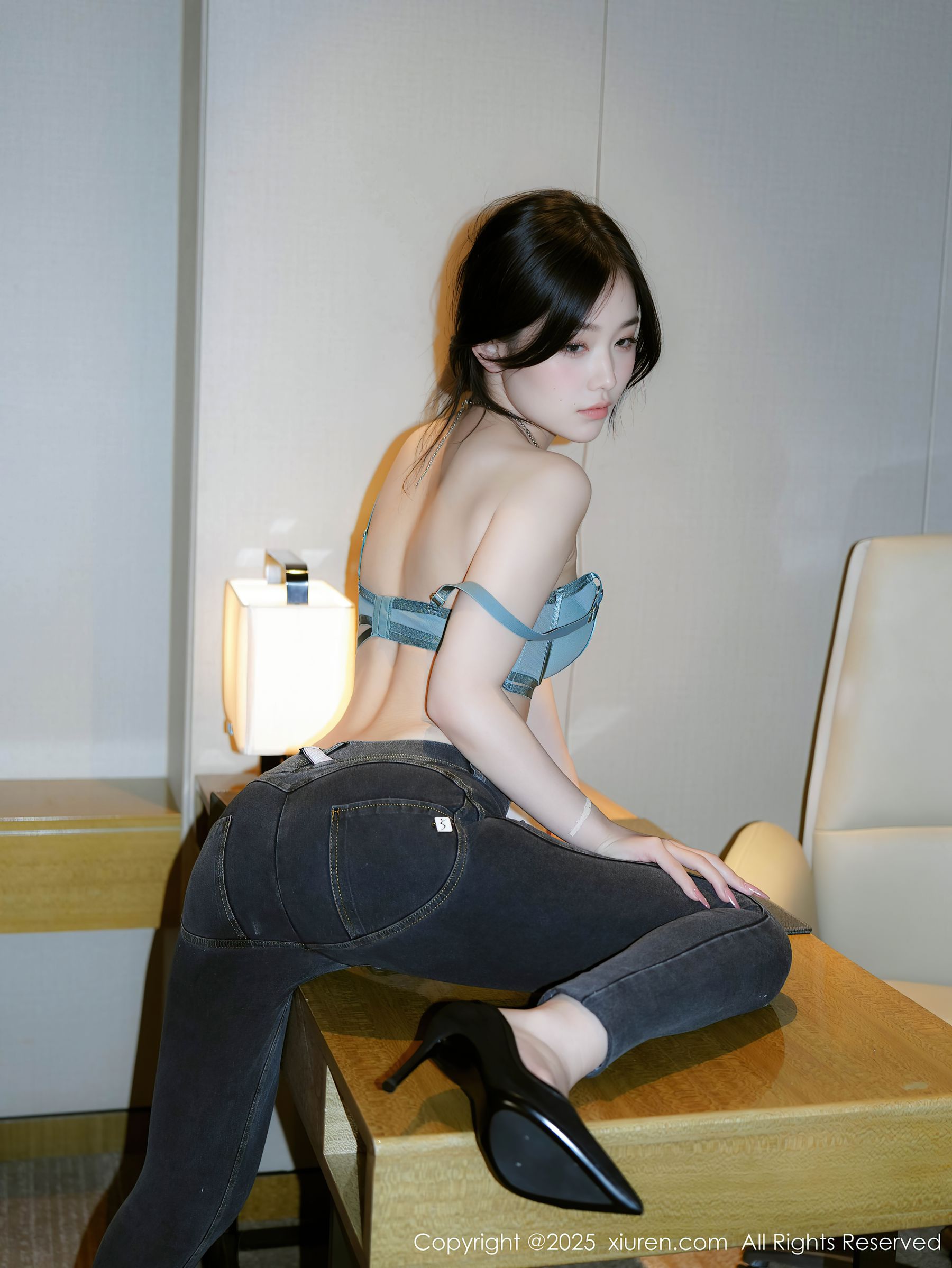 [秀人XiuRen] 2025.09.19 No.10785 汁汁/(76P)