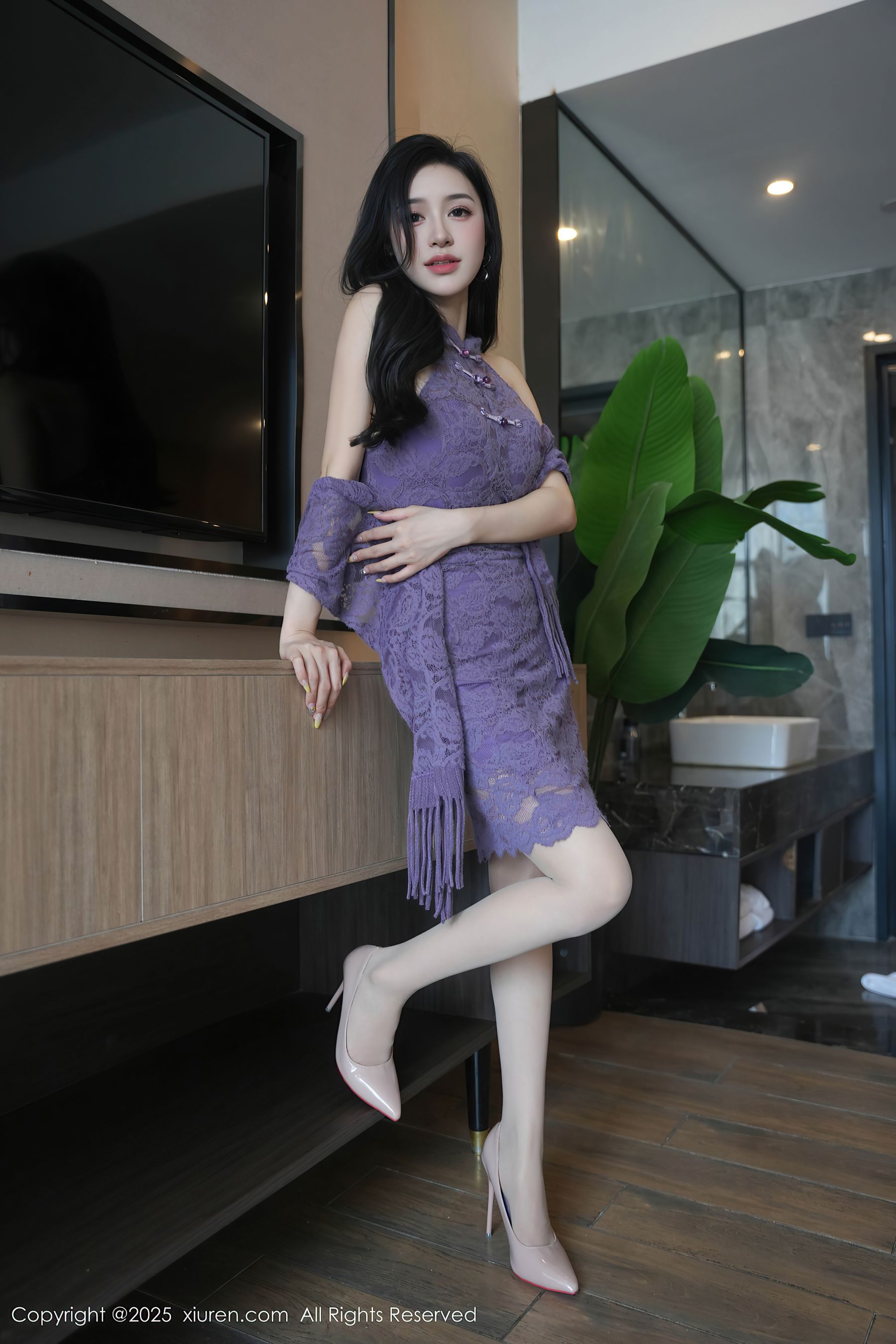 [秀人XiuRen] 2025.09.24 No.10801 小阿娇Gill/(70P)