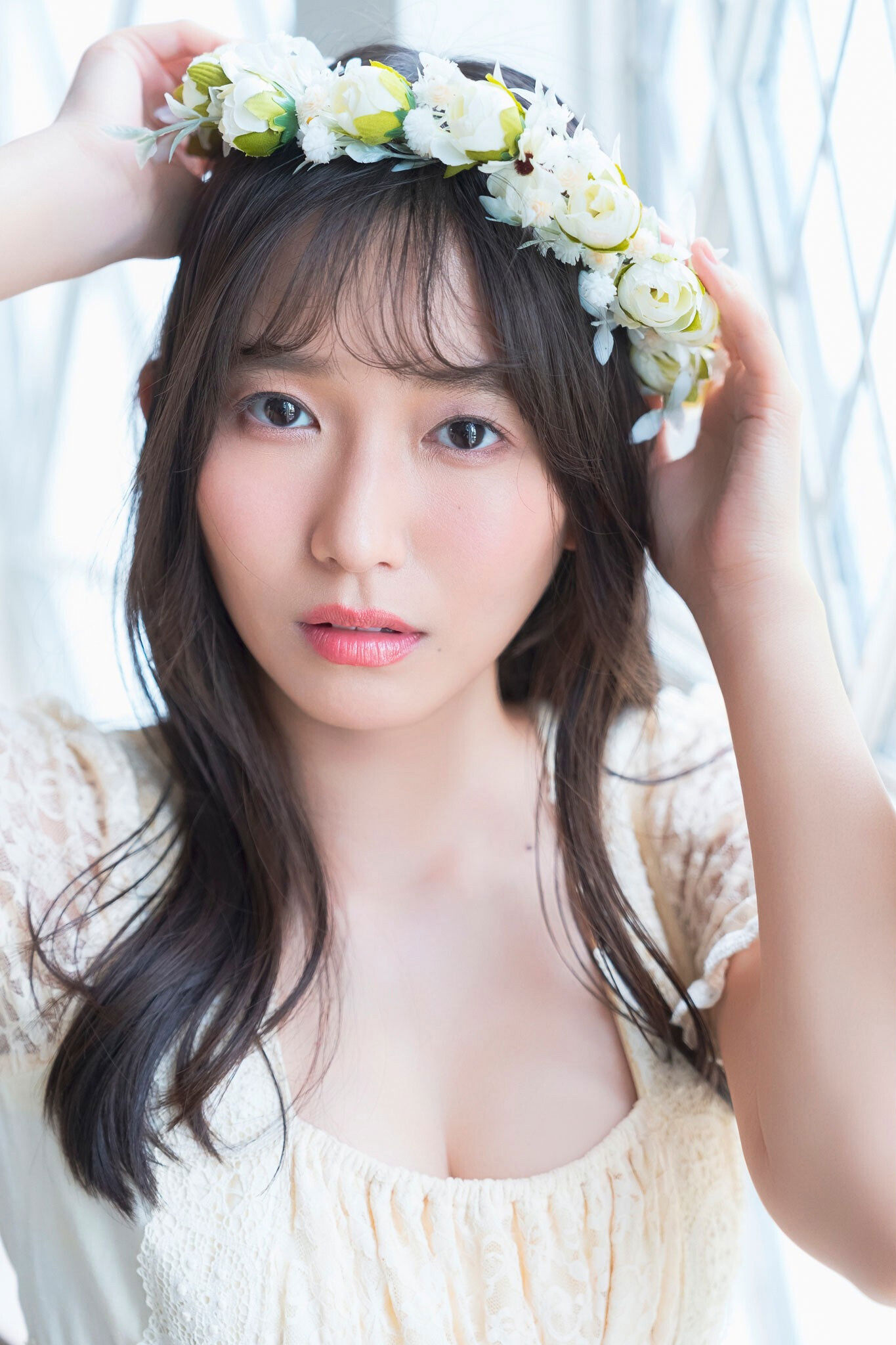 志田音々- ピュアすぎてごめん！/(44P)