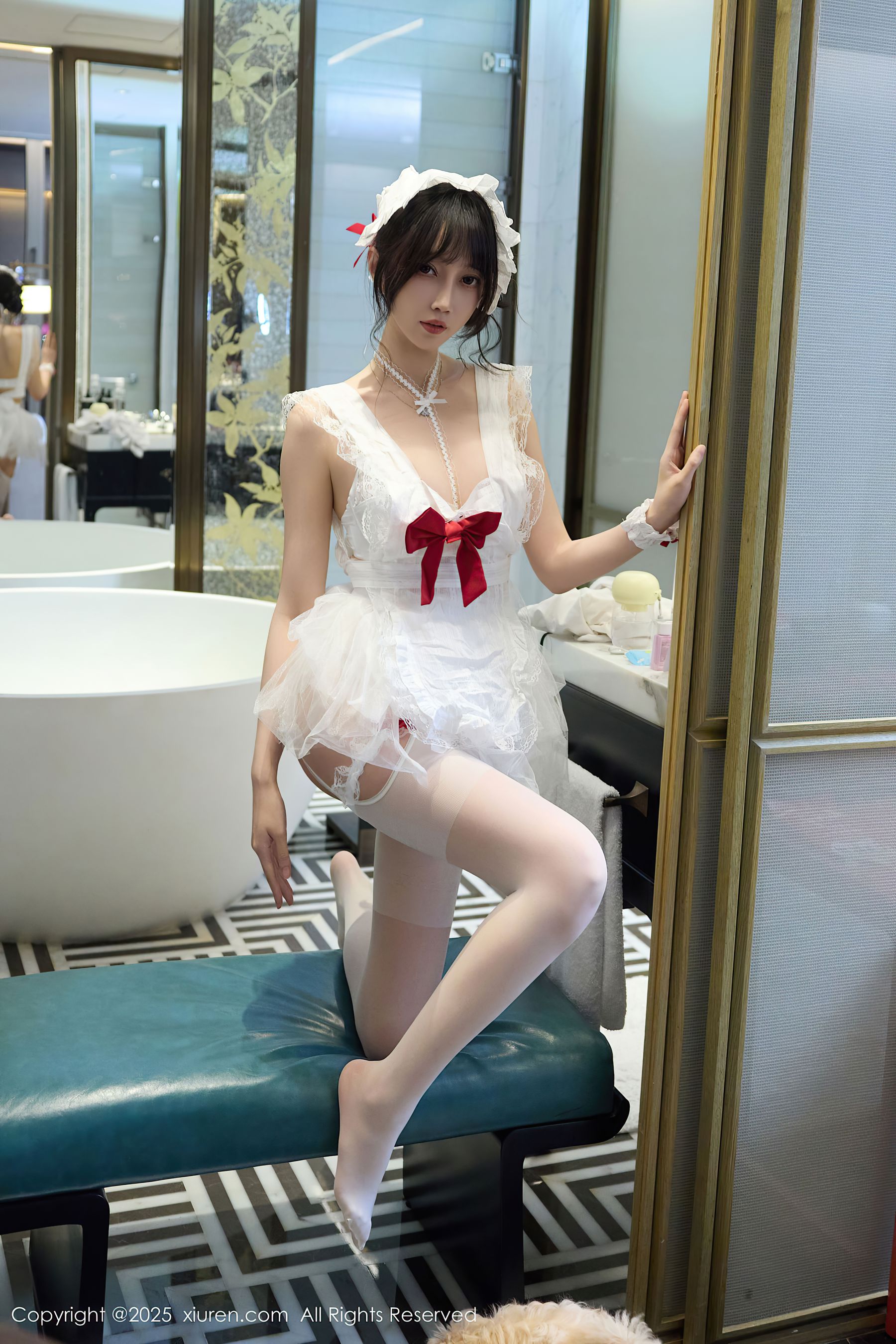 [秀人XiuRen] 2025.09.29 No.10827 玥儿玥er/(64P)